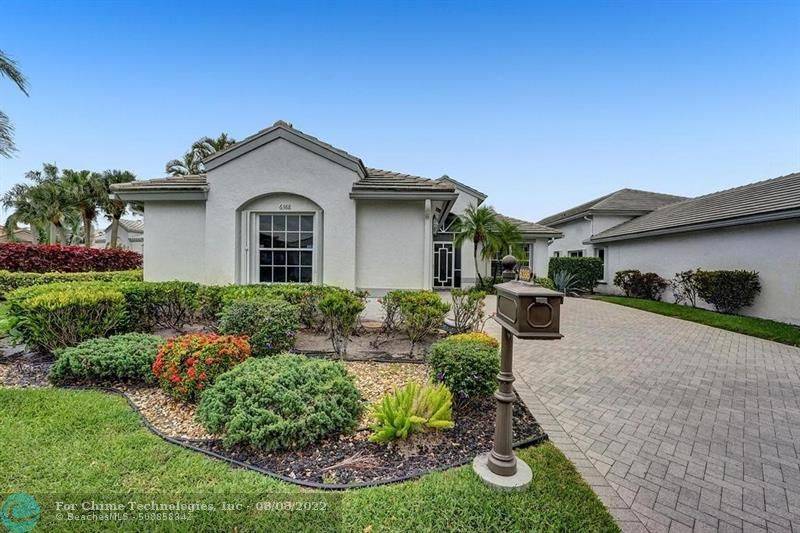 Boynton Beach, FL 33437,6388 Three Lakes Ln