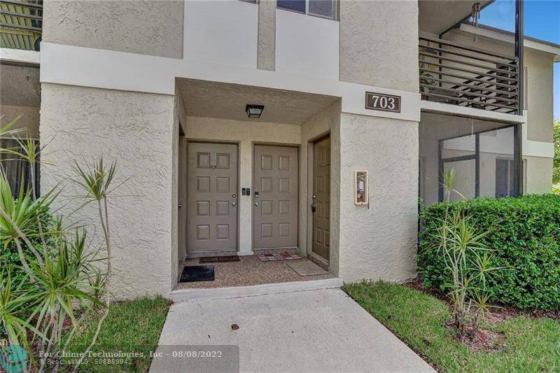 Pompano Beach, FL 33069,703 Gardens Dr  ##204