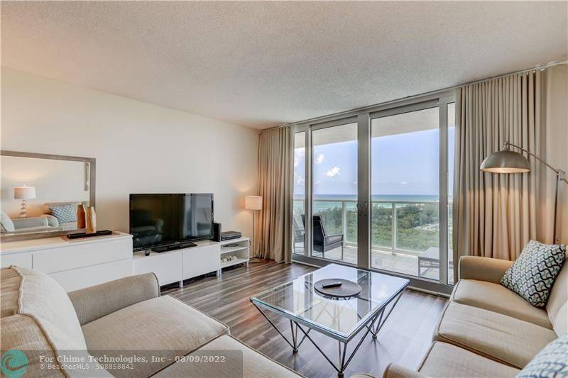 Sunny Isles Beach, FL 33160,100 Bayview Dr  #1423