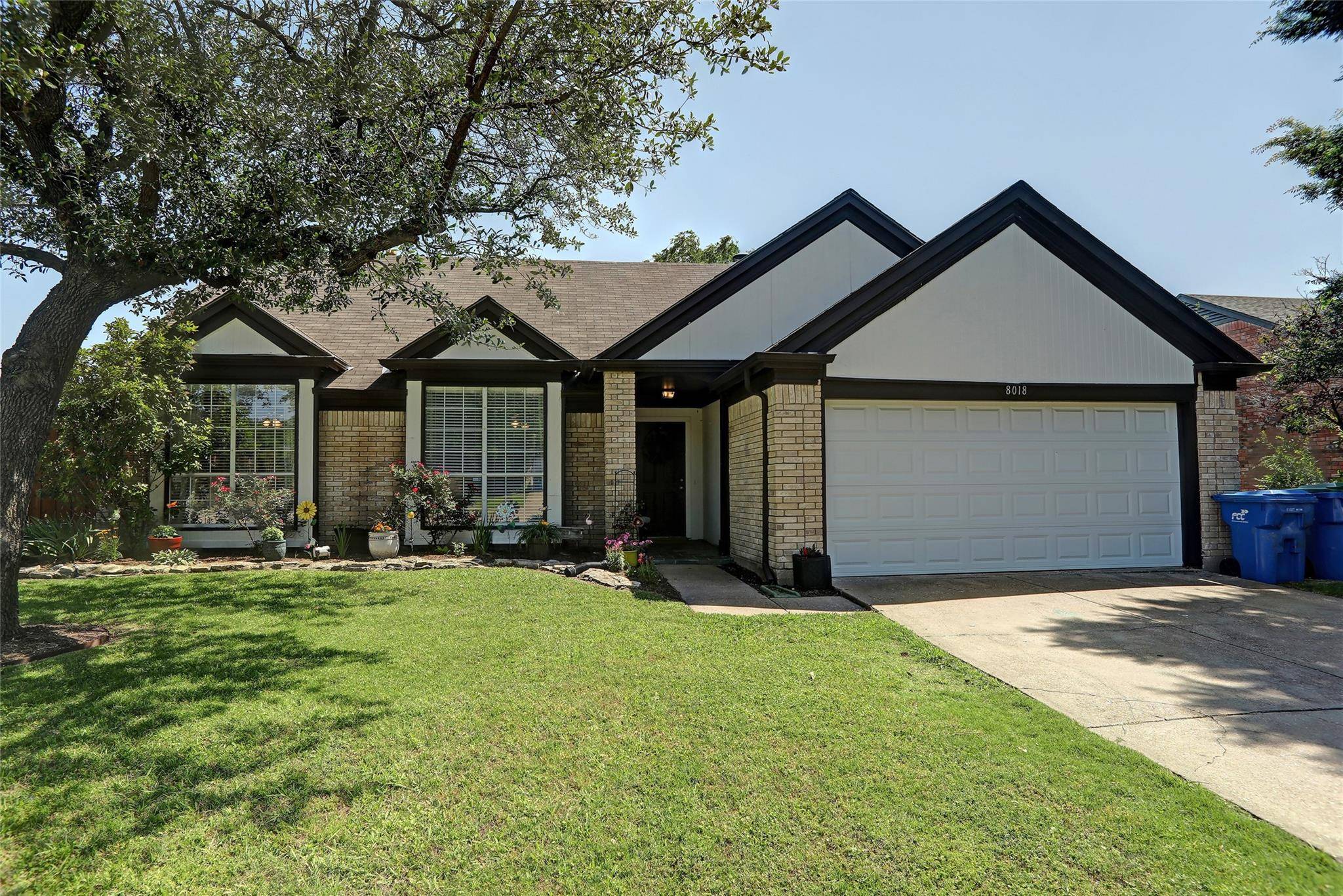 Rowlett, TX 75089,8018 Spinnaker Cove