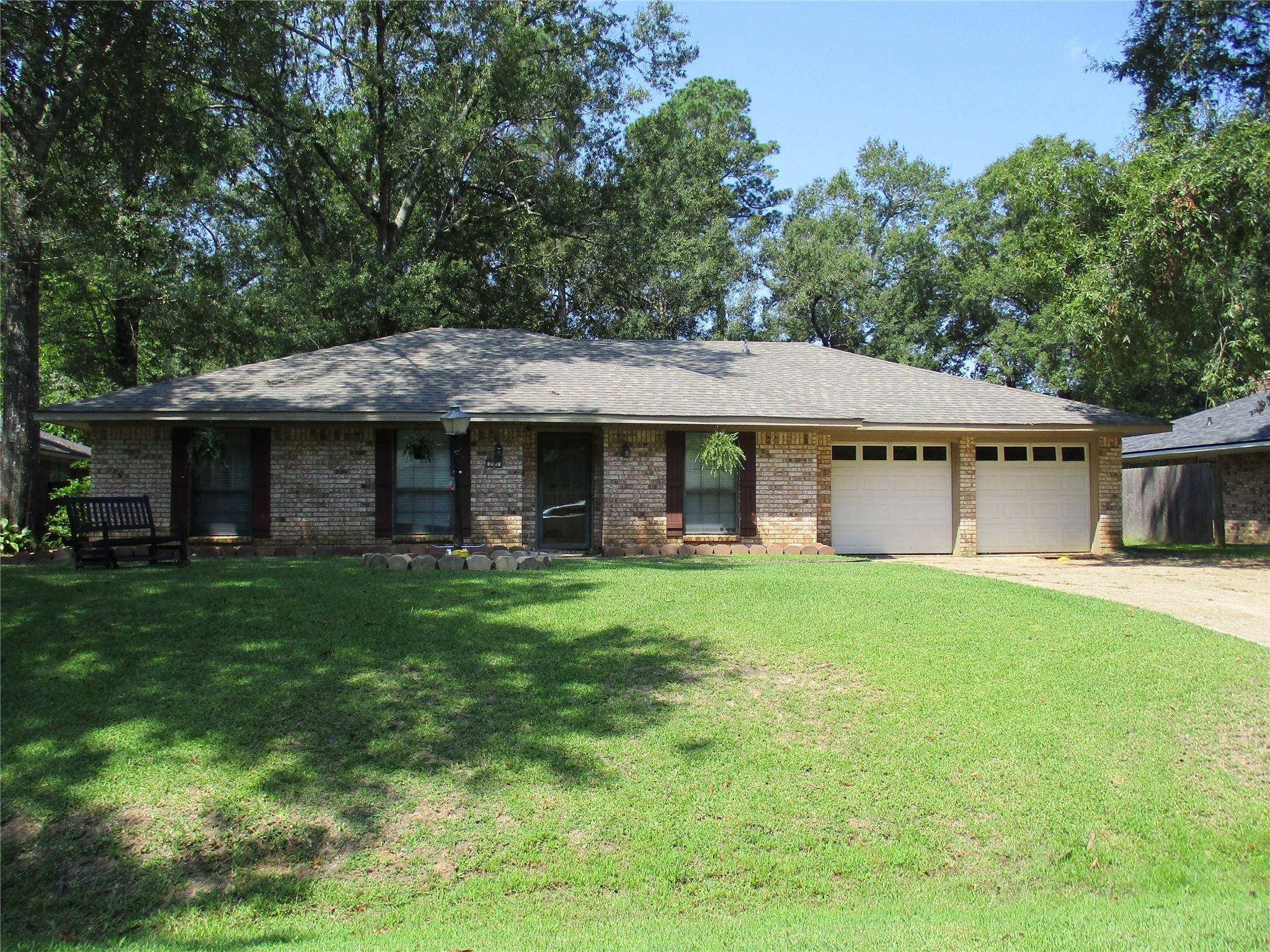 Haughton, LA 71037,207 Chimney Lane