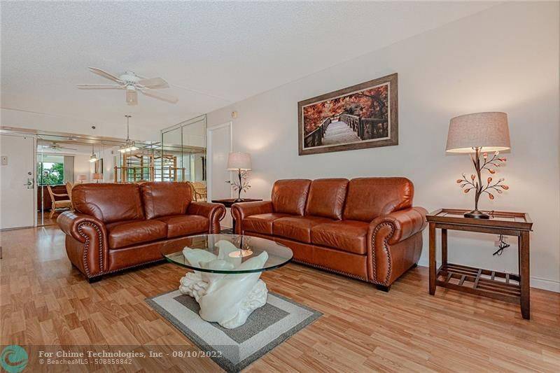 Pembroke Pines, FL 33026,1100 Saint Charles Place  #302