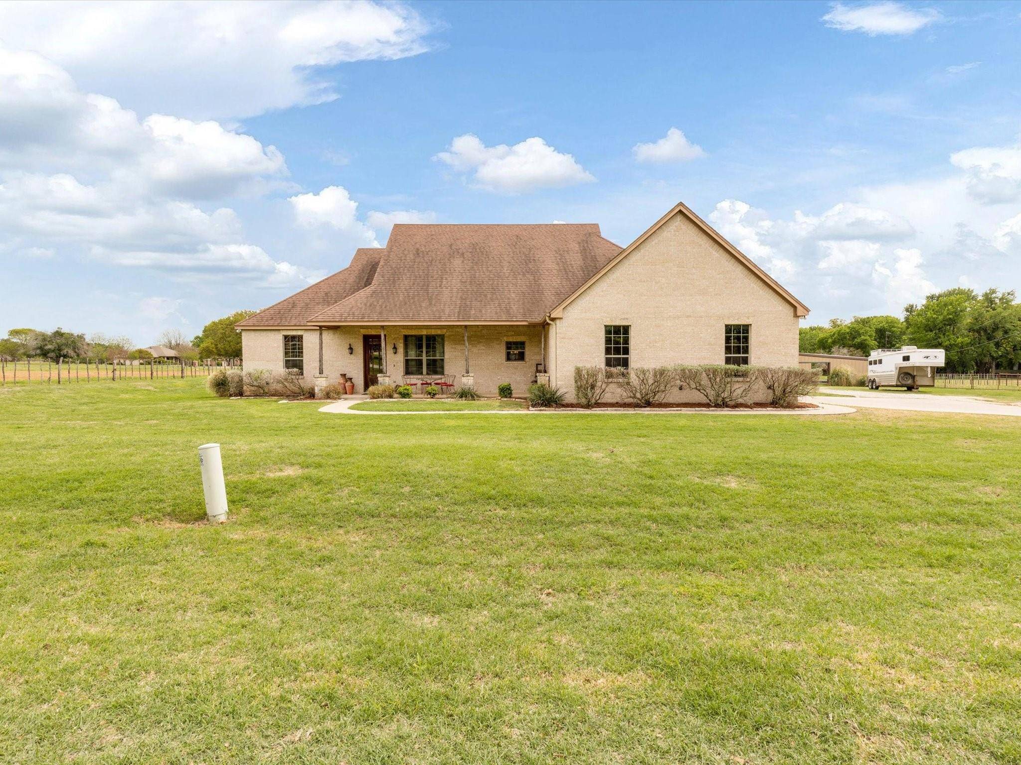 Granbury, TX 76049,211 Chaparral Drive