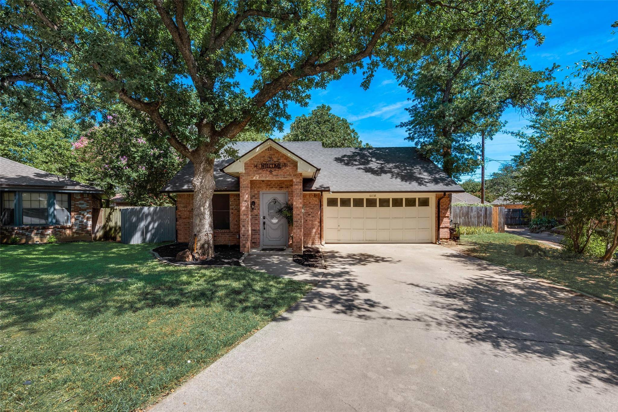 Arlington, TX 76001,6038 Paradise Drive