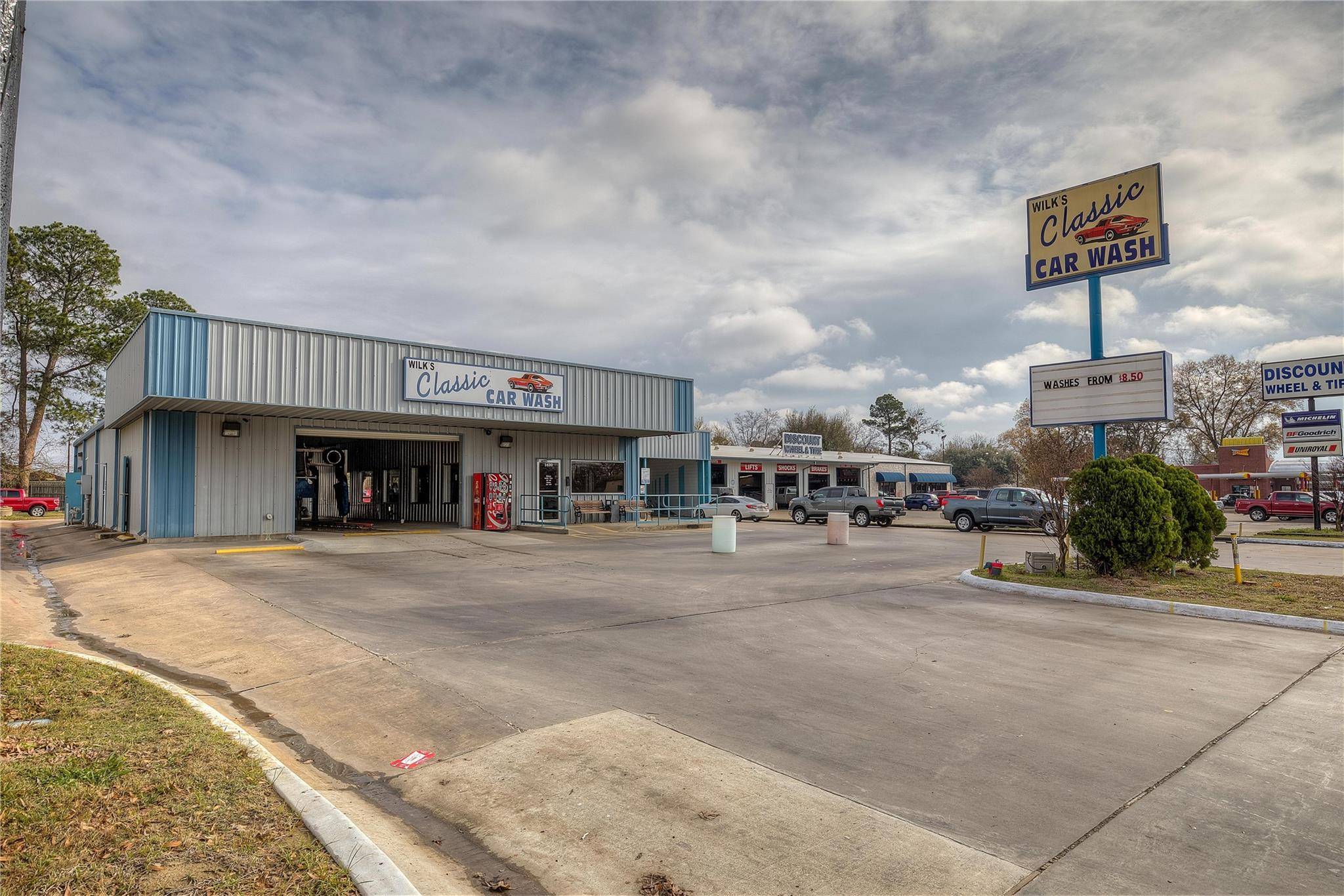 Sulphur Springs, TX 75482,1430 S Broadway Street