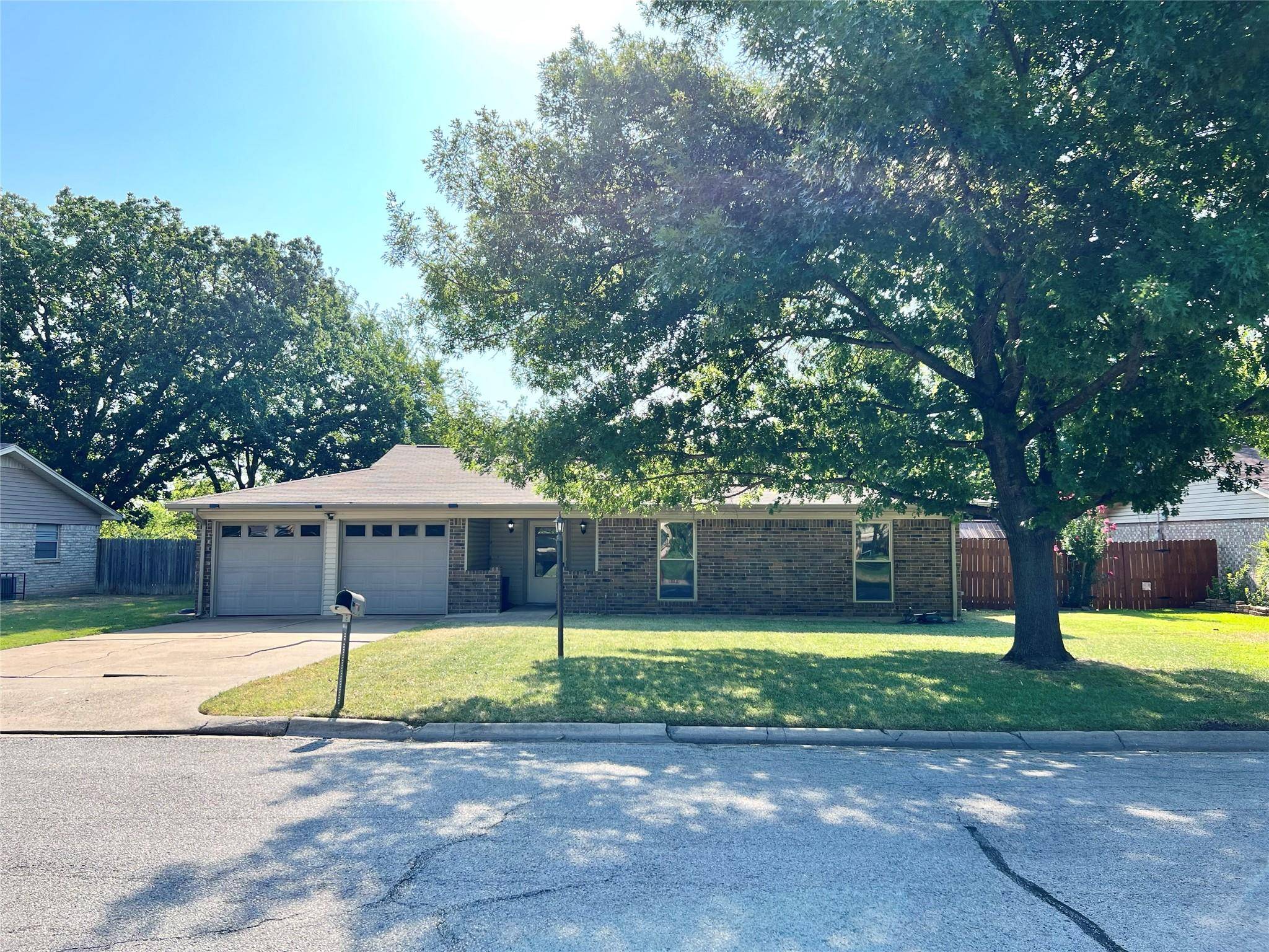 White Settlement, TX 76108,712 S Kate Street