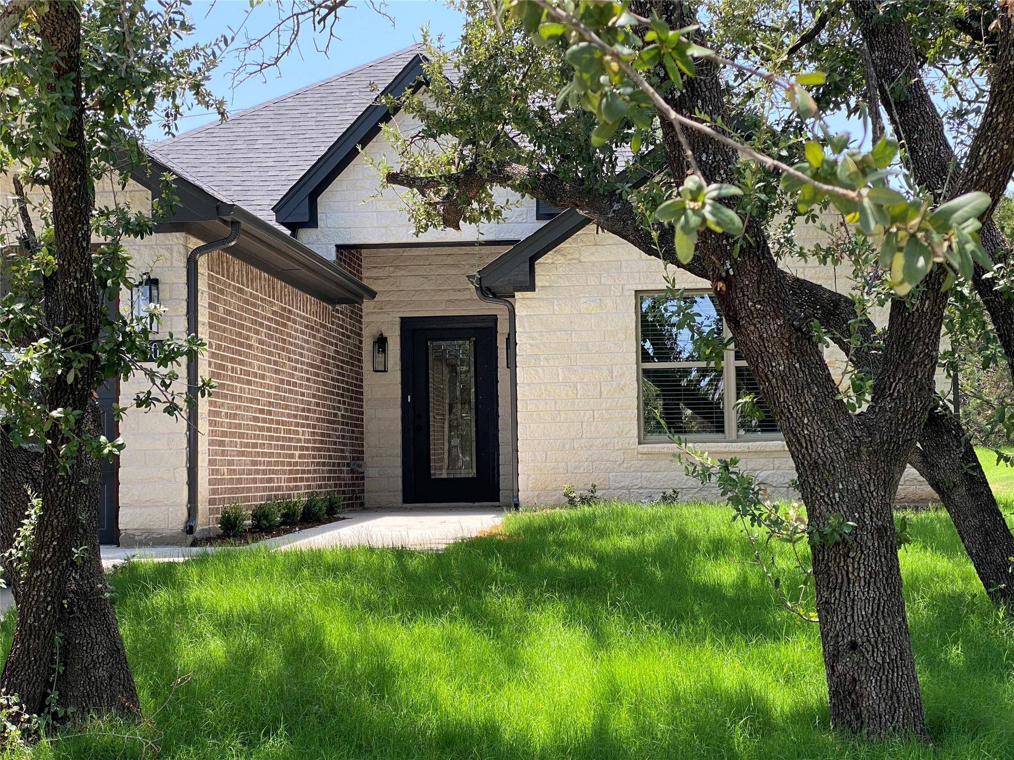 Granbury, TX 76048,5004 Moss Rock Trail