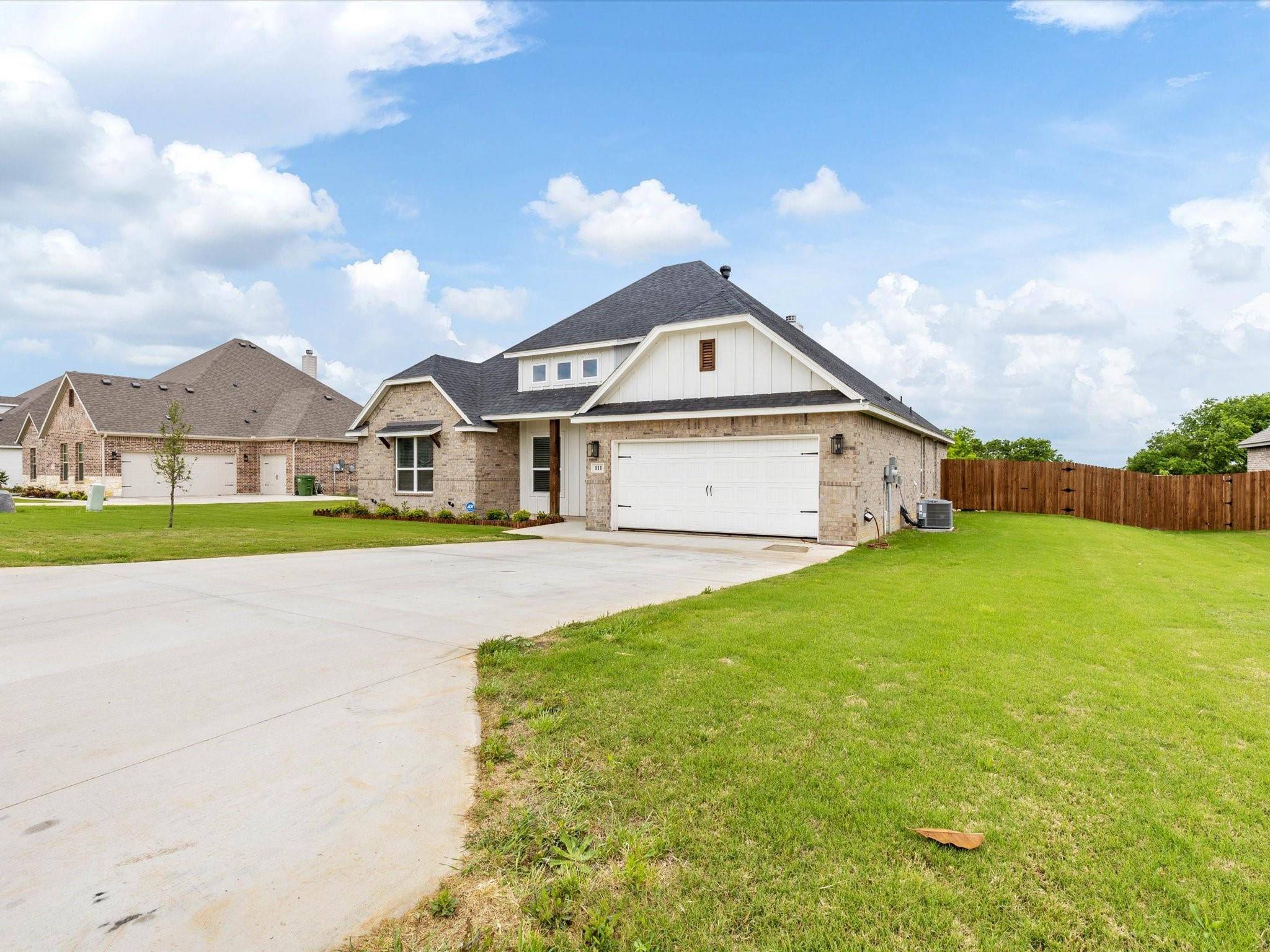 Godley, TX 76044,111 Oak View Drive