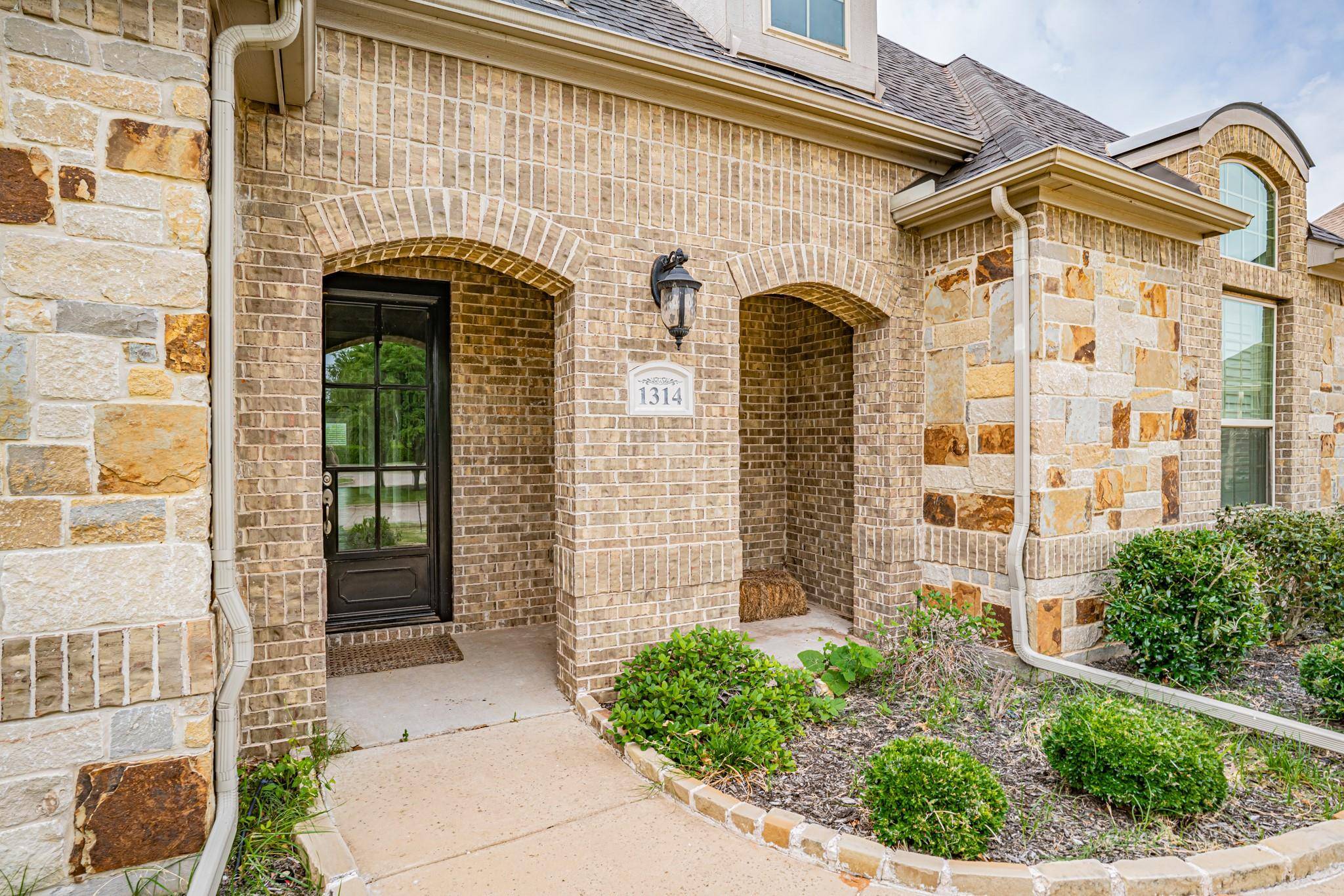 Granbury, TX 76048,1314 Prestwick Court