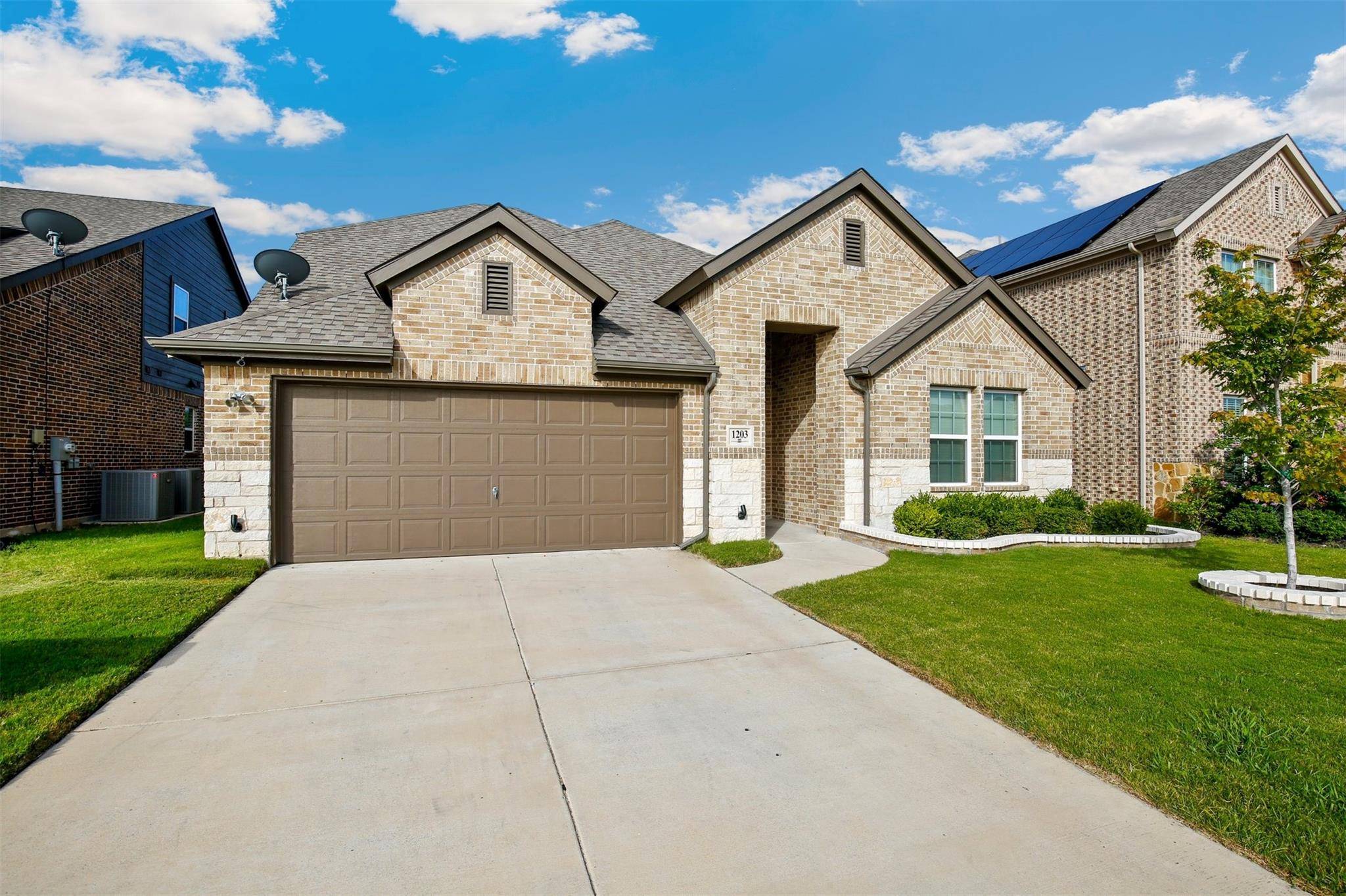 Forney, TX 75126,1203 Mount Olive Lane