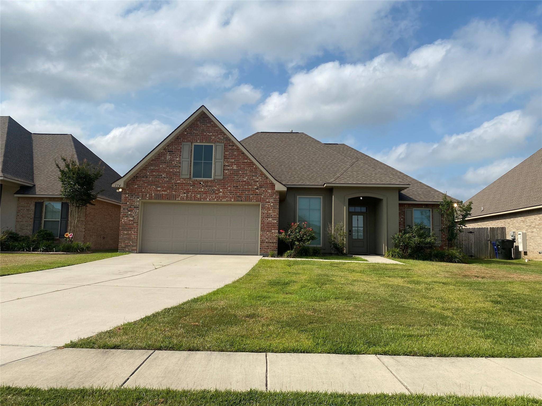 Shreveport, LA 71106,174 Gulfstream Lane