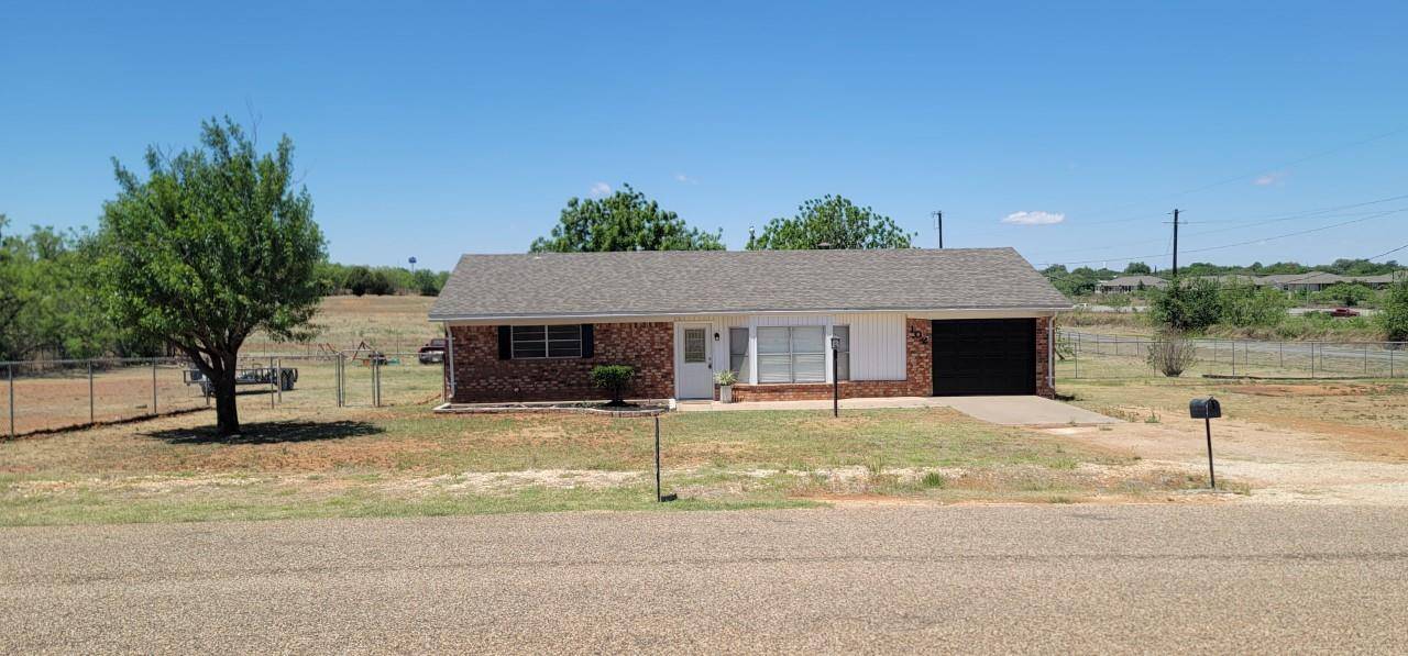 Sweetwater, TX 79556,102 Wildwood Road