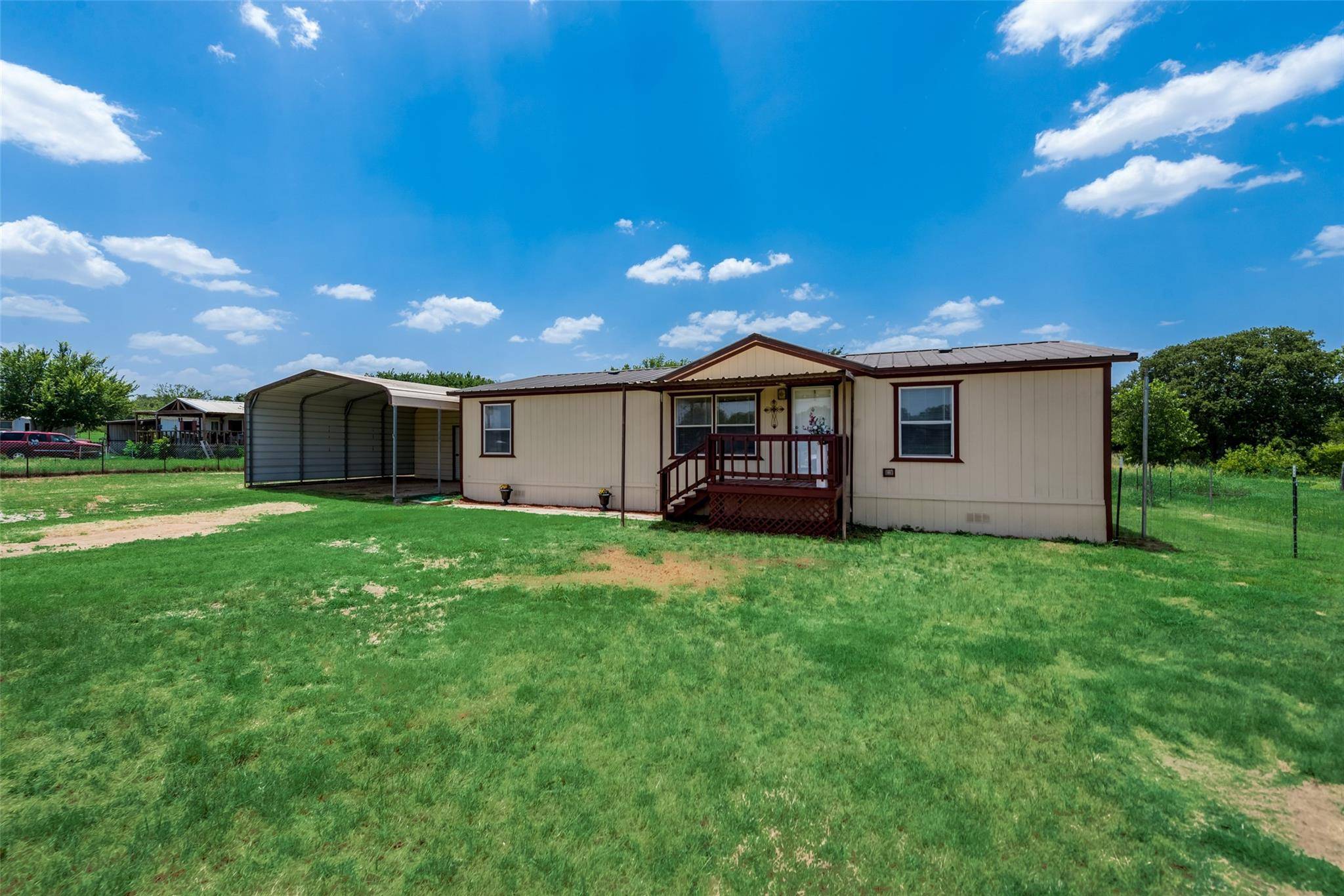 Springtown, TX 76082,147 Clay Court