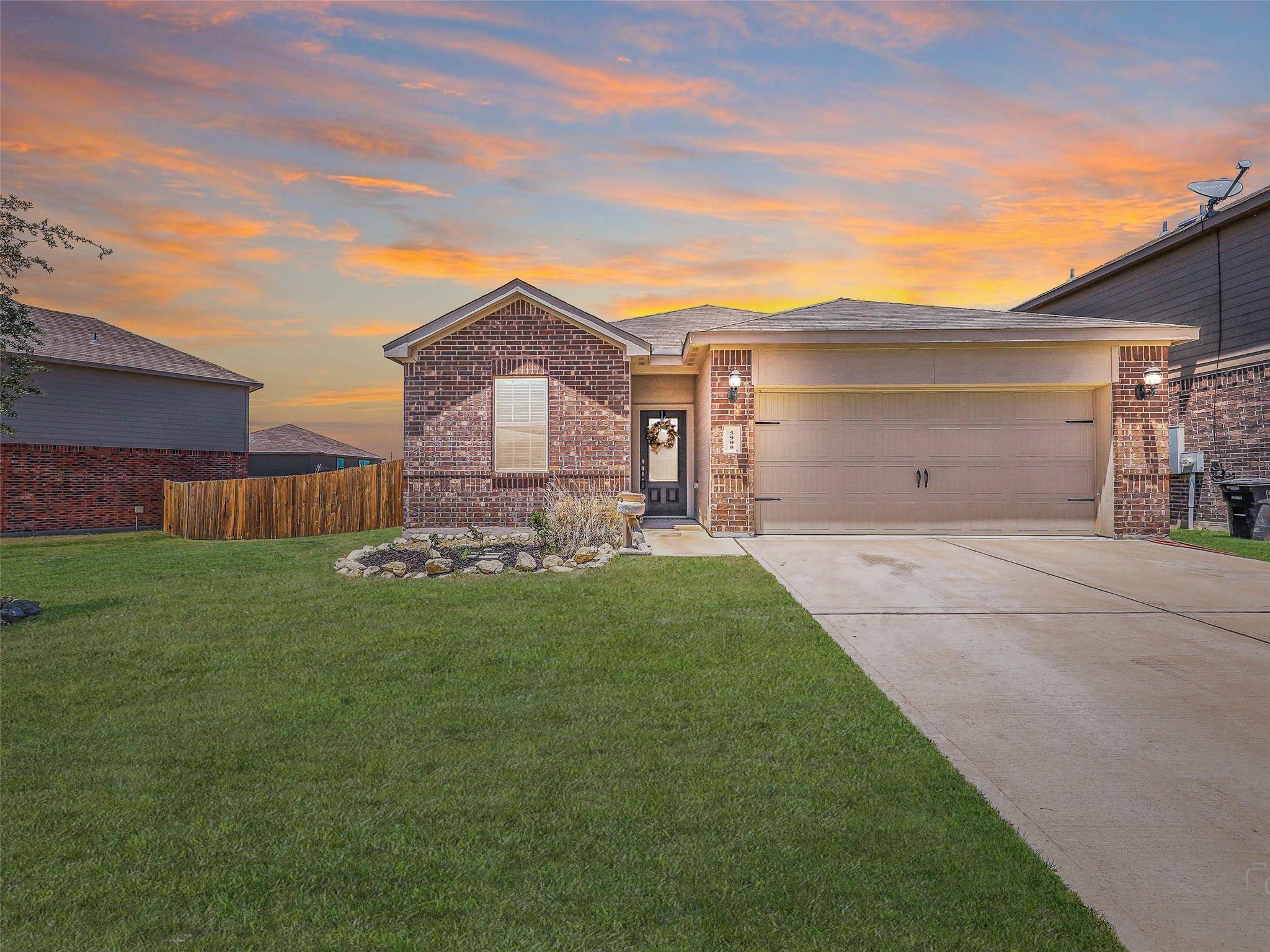 Fort Worth, TX 76179,5908 Obsidian Creek Drive