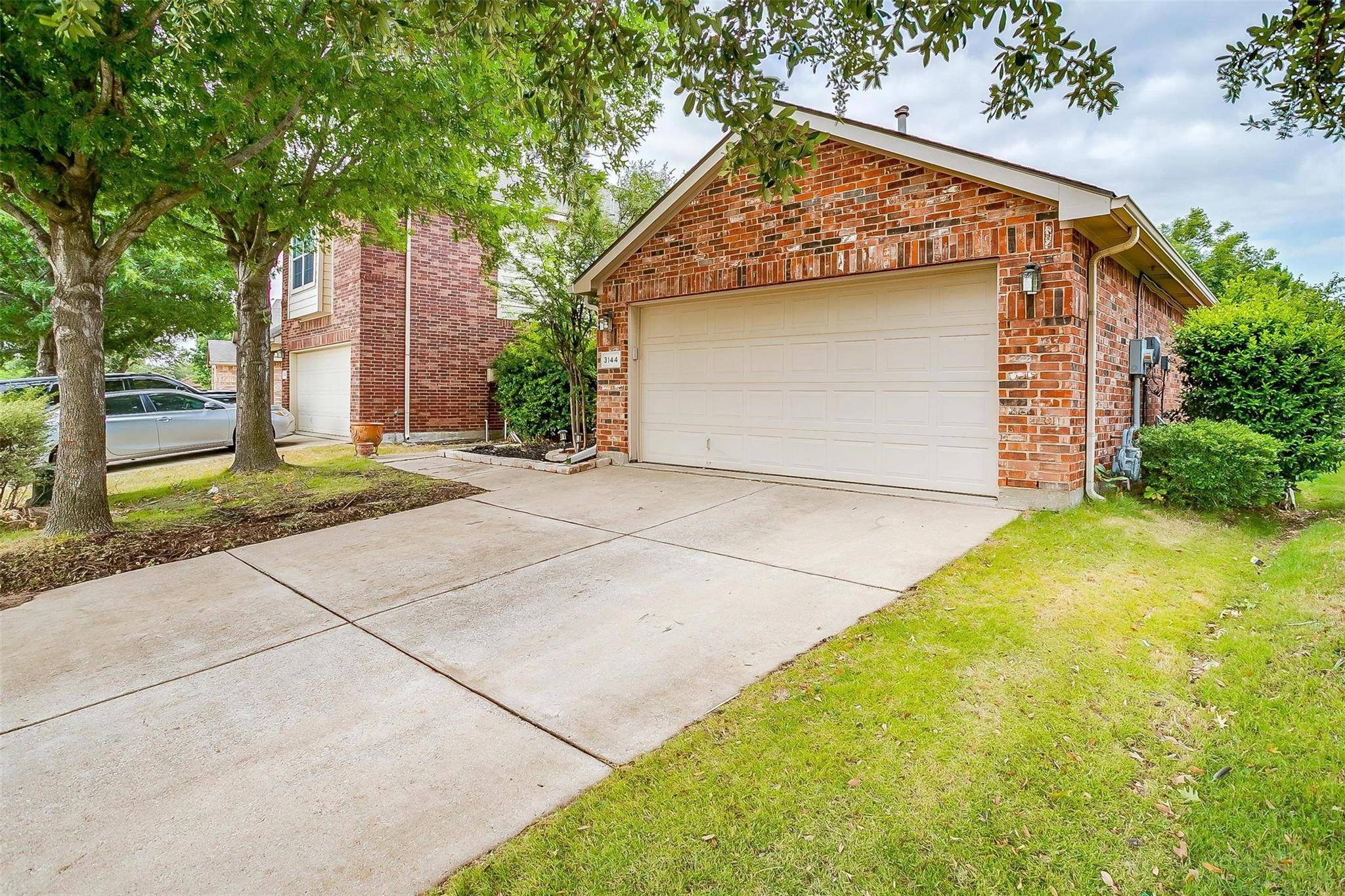 Fort Worth, TX 76244,3144 Hollow Valley Drive