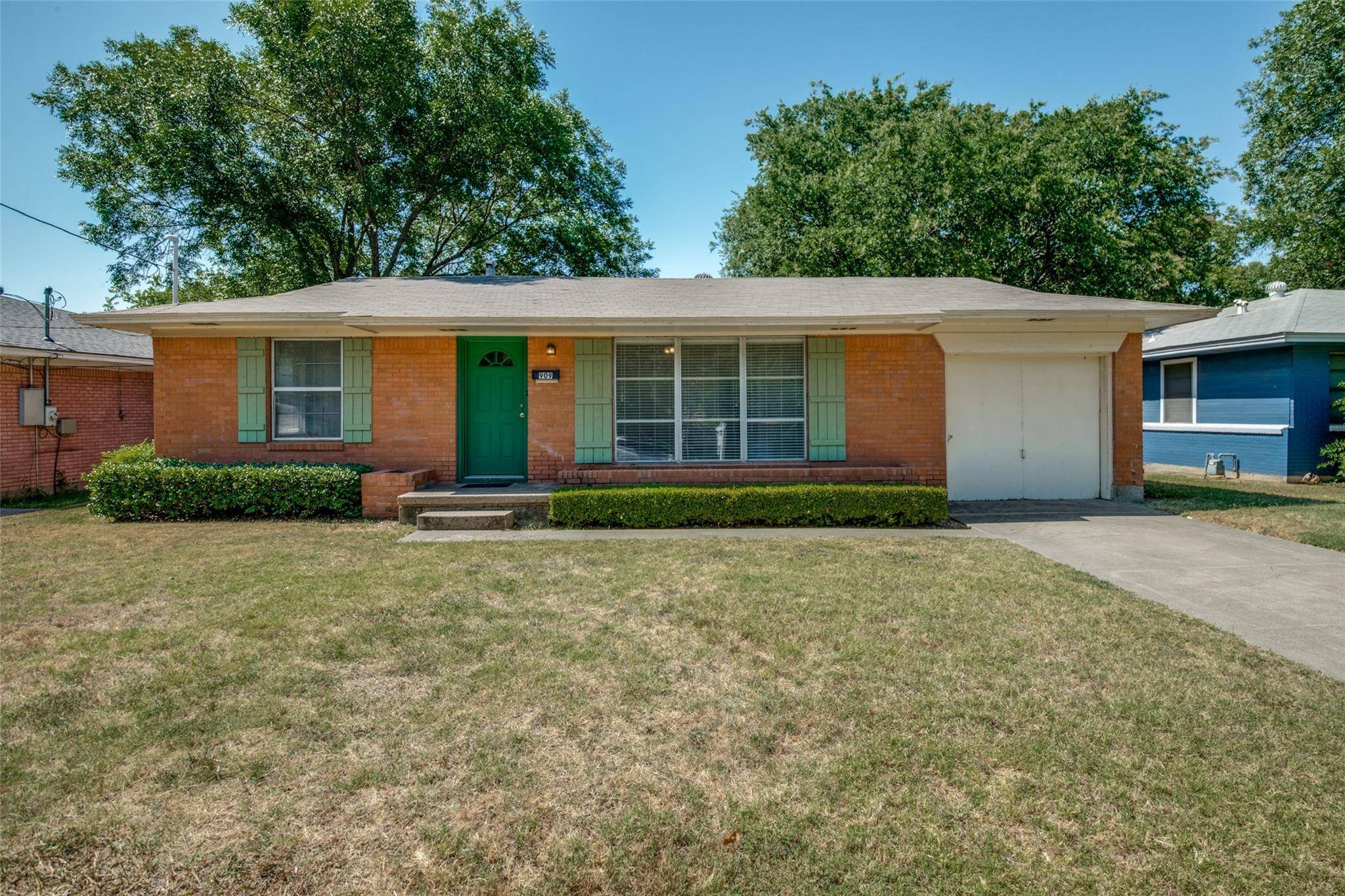 Denton, TX 76201,909 Crescent Street