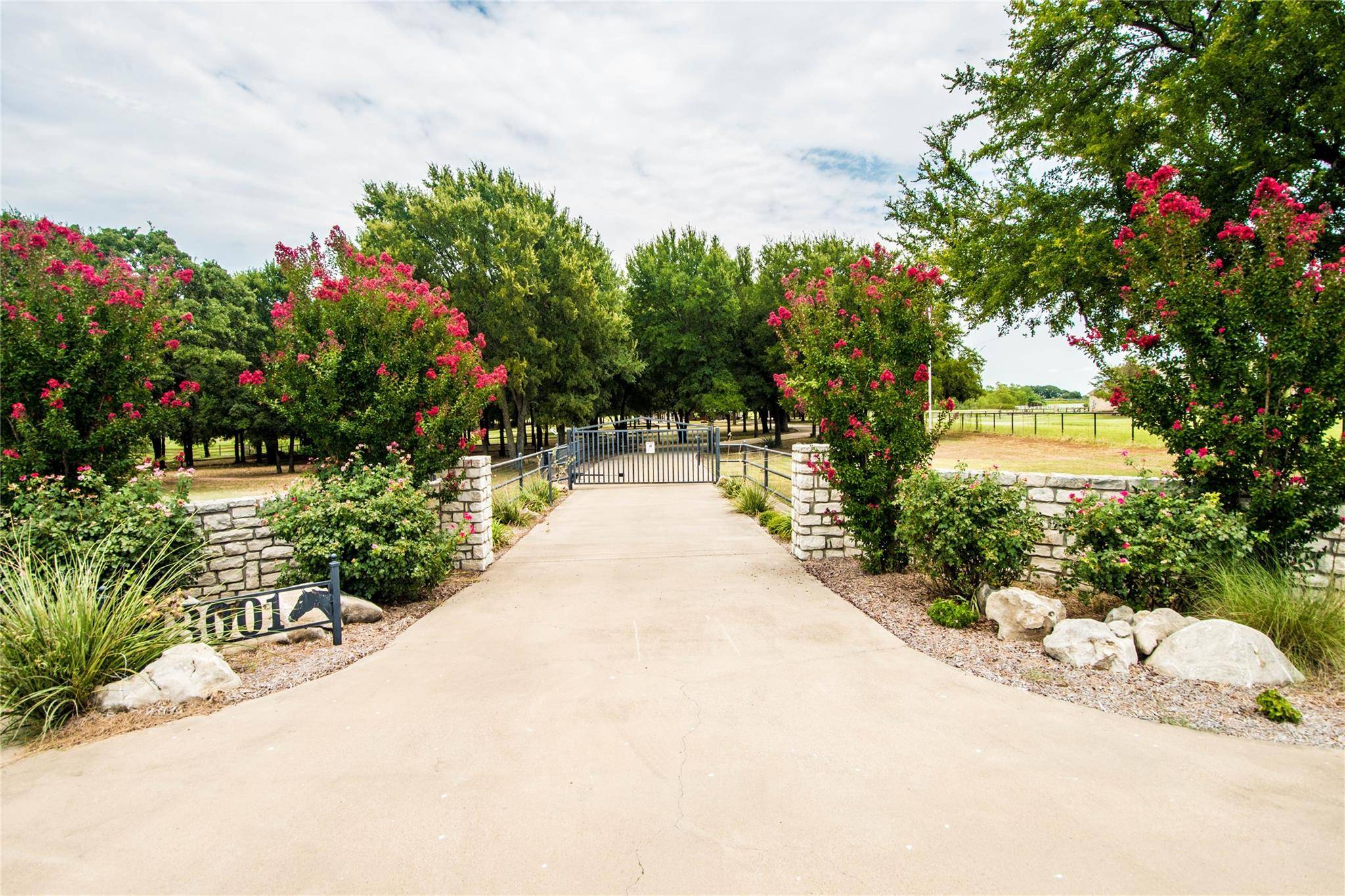 Granbury, TX 76049,3001 Meander Road