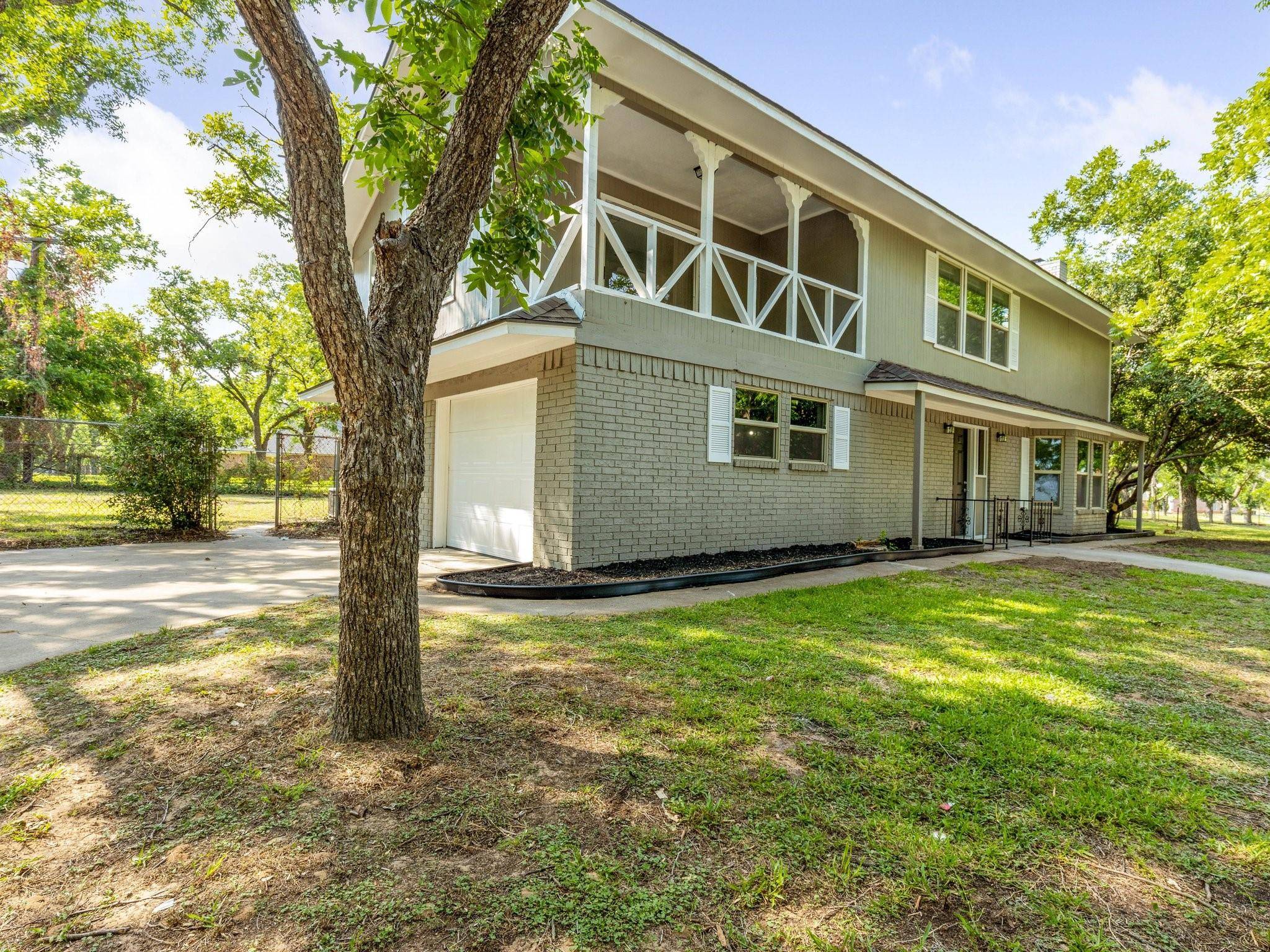 Granbury, TX 76049,6608 Burn Court