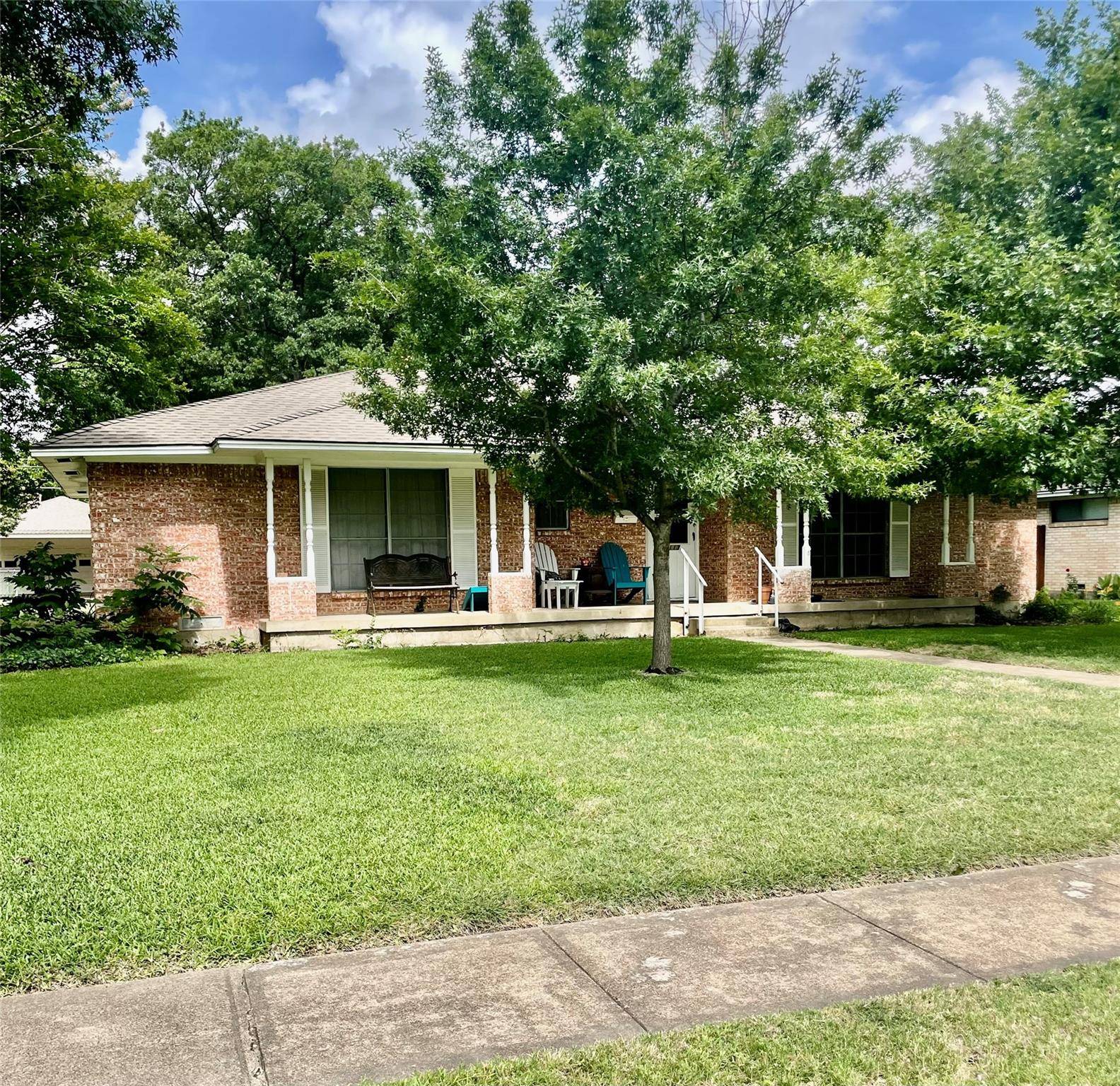 Garland, TX 75040,2113 Lansdowne Drive