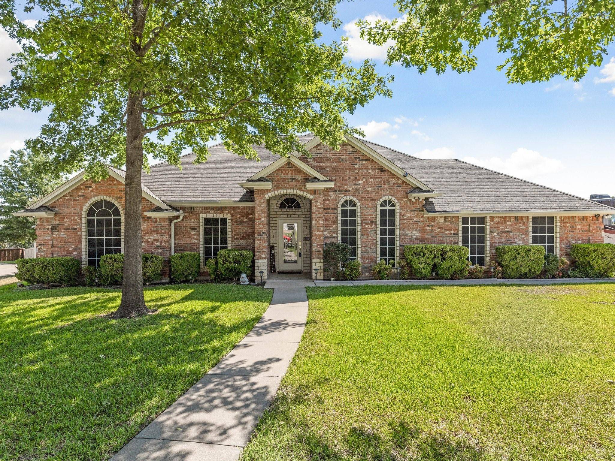 Weatherford, TX 76087,2209 Spring Lake Drive