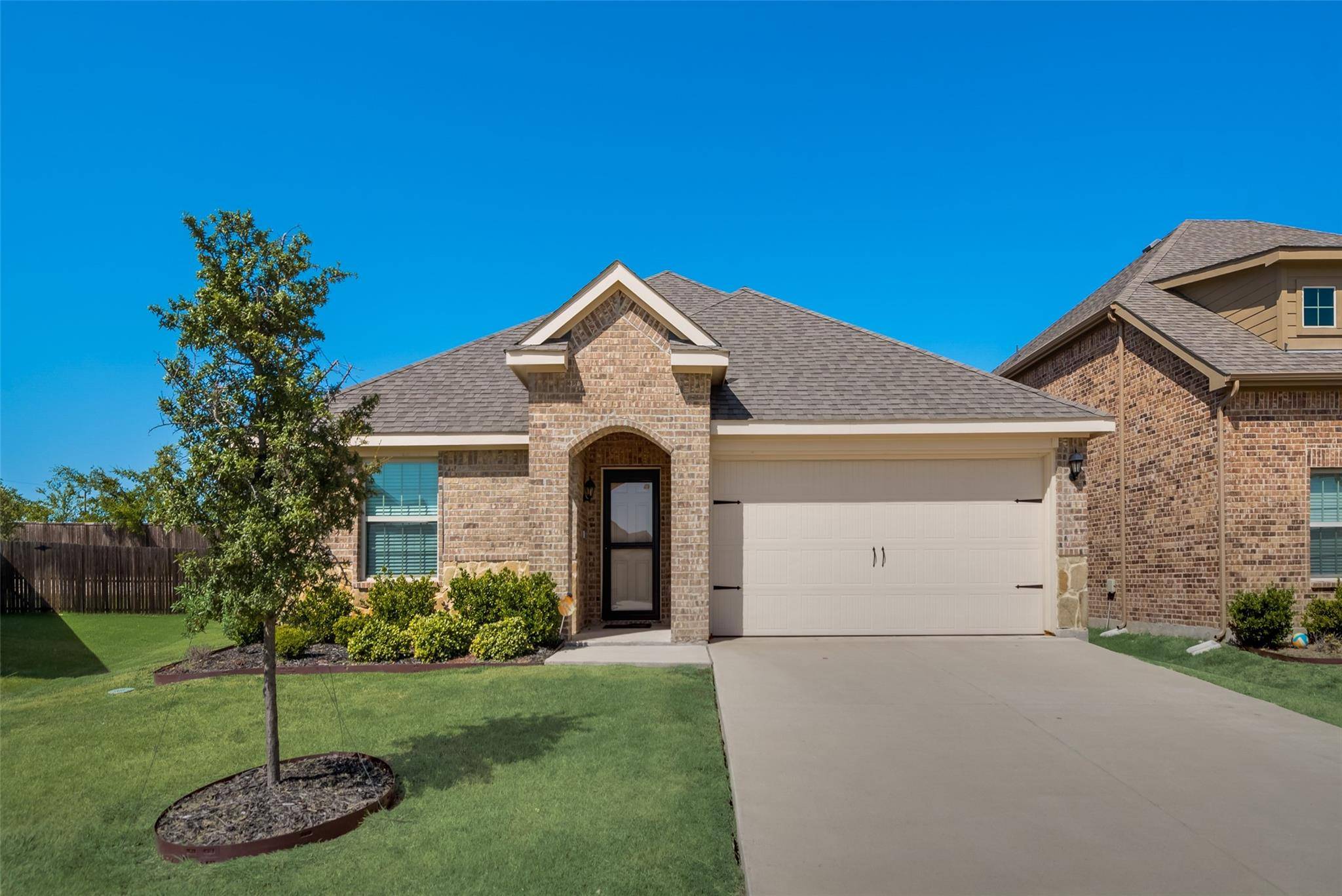 Forney, TX 75126,2470 Willard Way