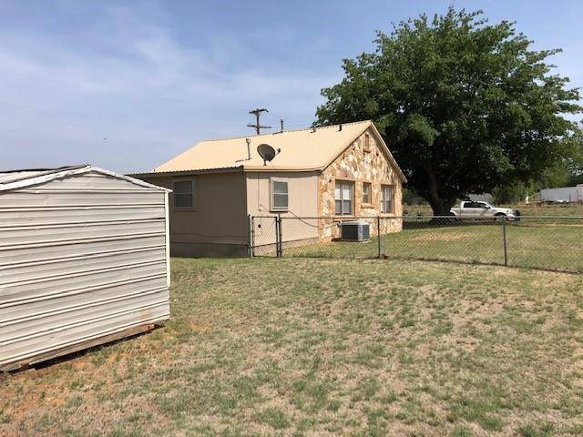 Roby, TX 79543,107 W North 5th Street