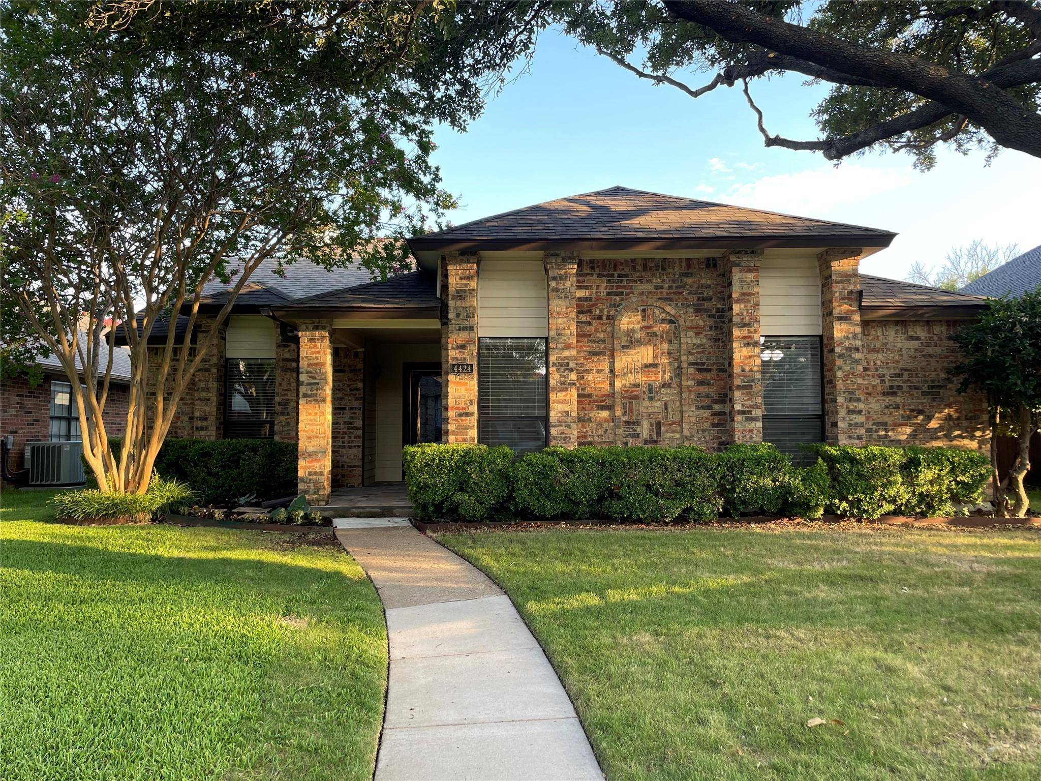 Plano, TX 75093,4424 Odessa Drive