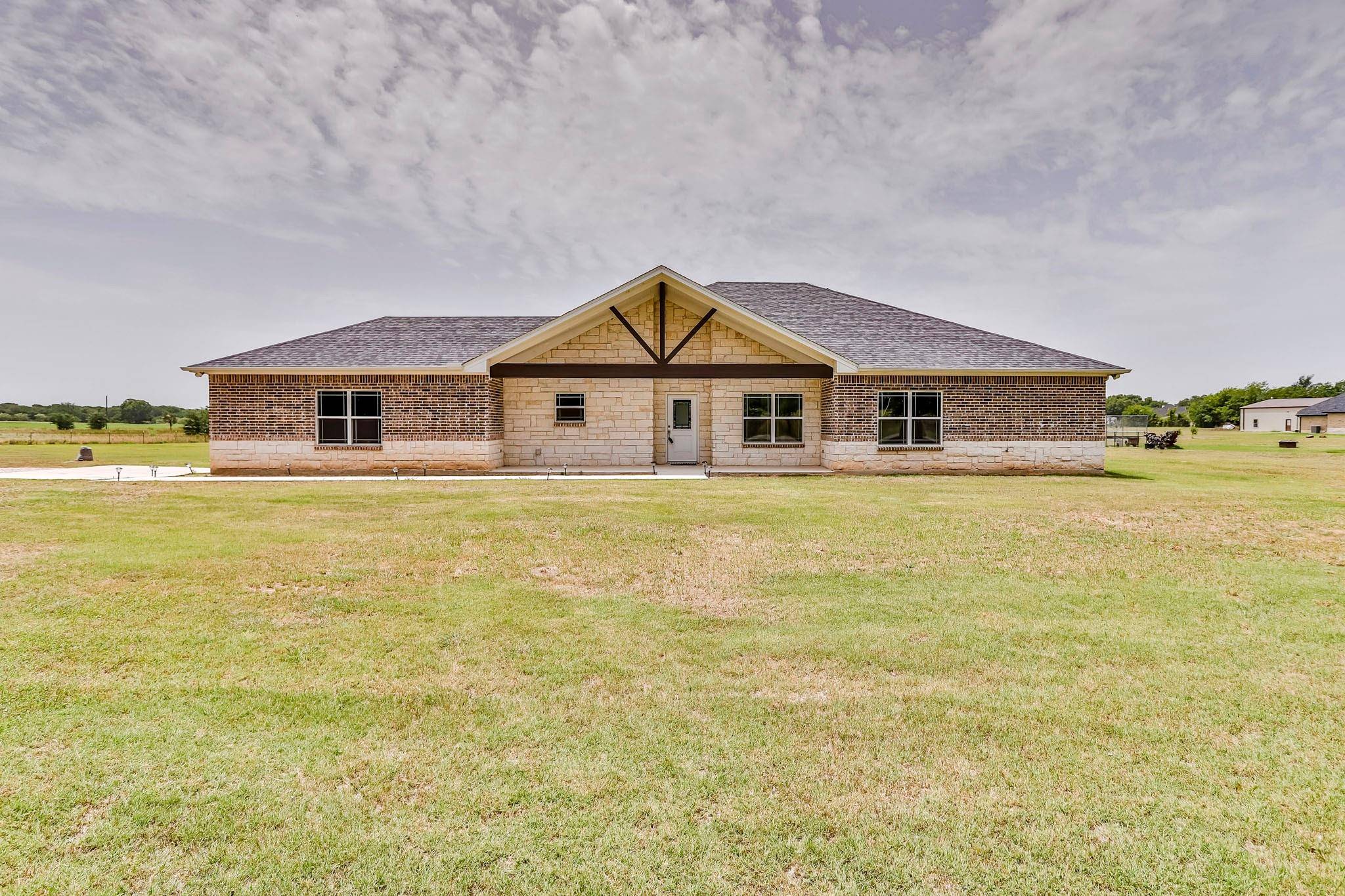 Decatur, TX 76234,1566 County Road 2535