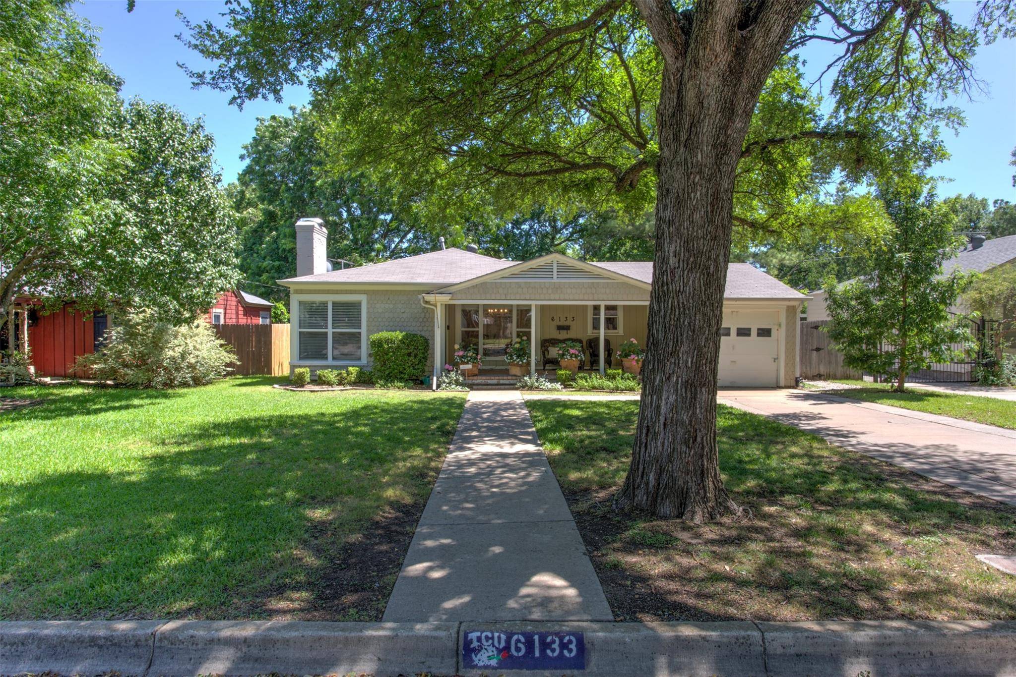 Fort Worth, TX 76116,6133 Malvey Avenue