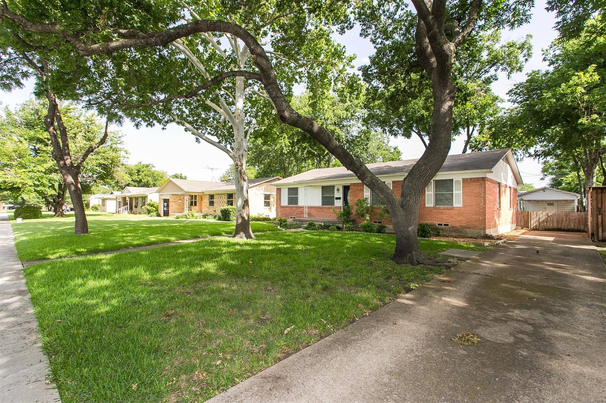 Richardson, TX 75080,422 Hanbee Street