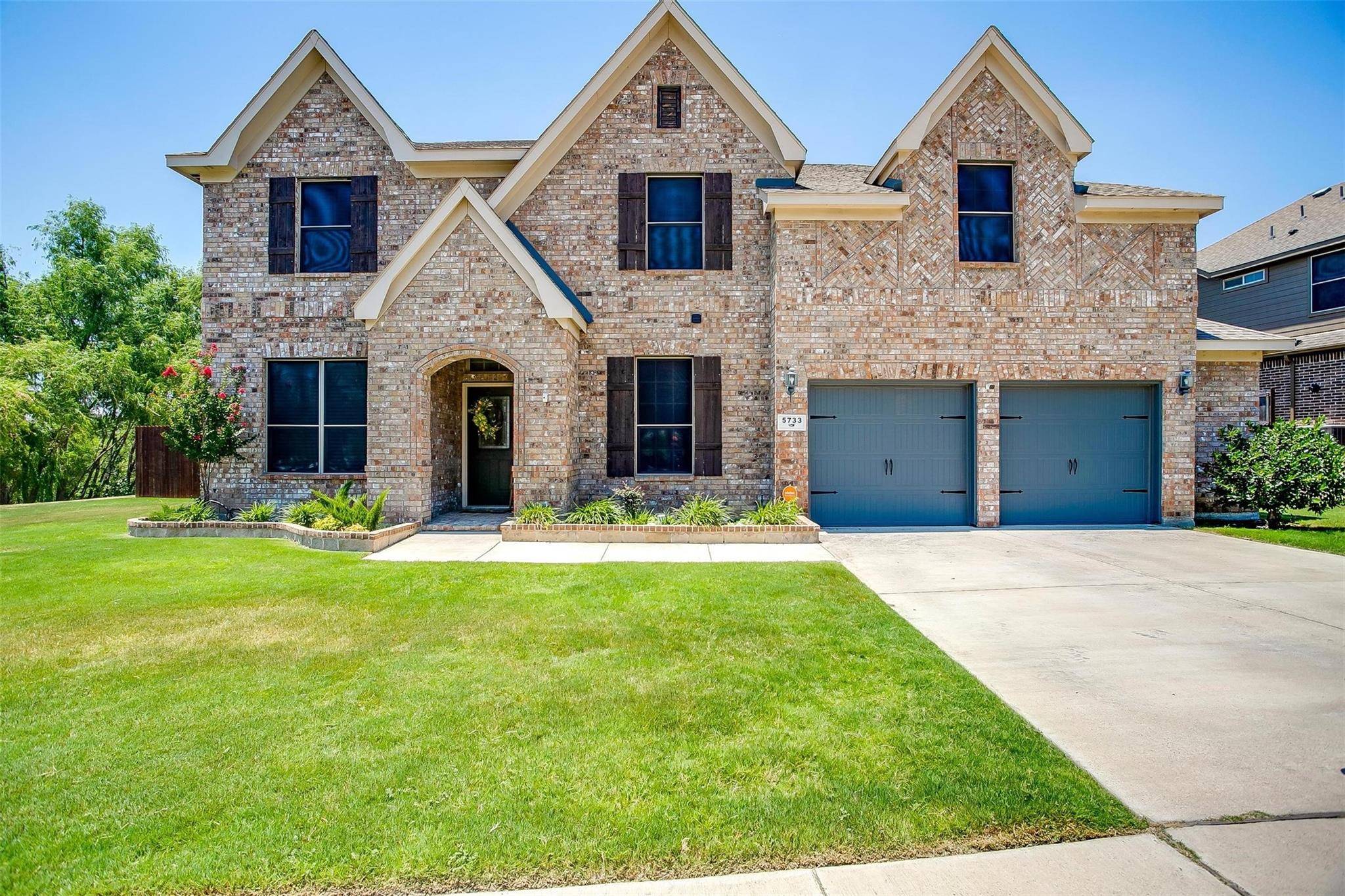 Fort Worth, TX 76179,5733 Coleto Creek Circle