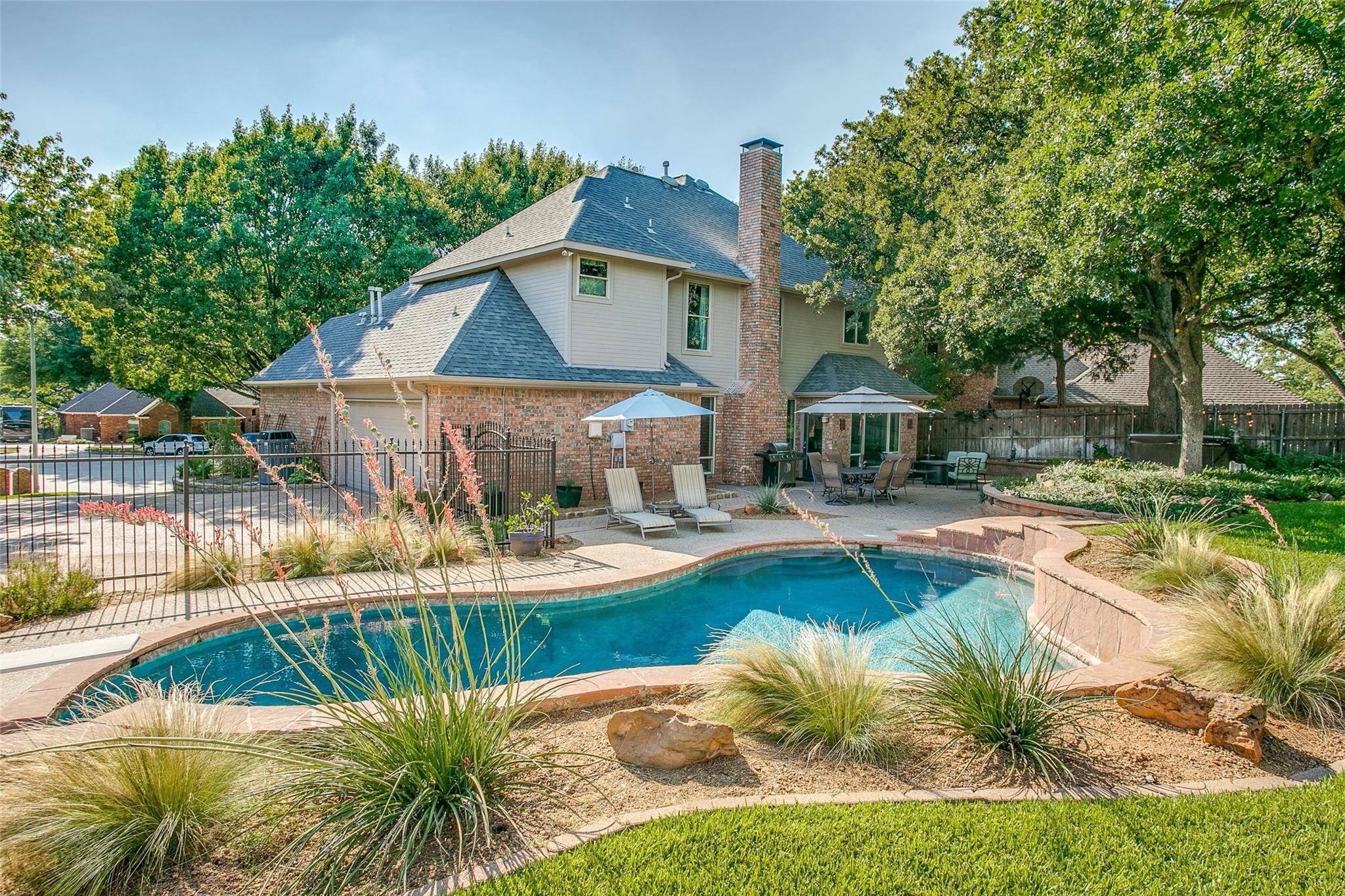 Grapevine, TX 76051,2956 Majestic Oak Drive