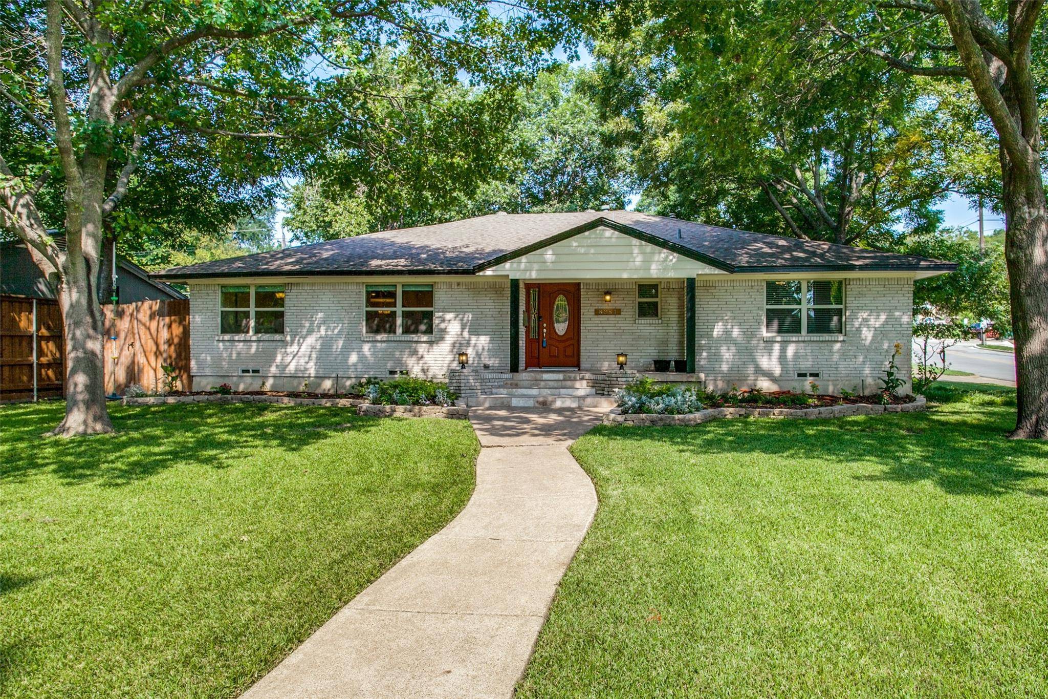 Dallas, TX 75218,8381 San Cristobal Drive