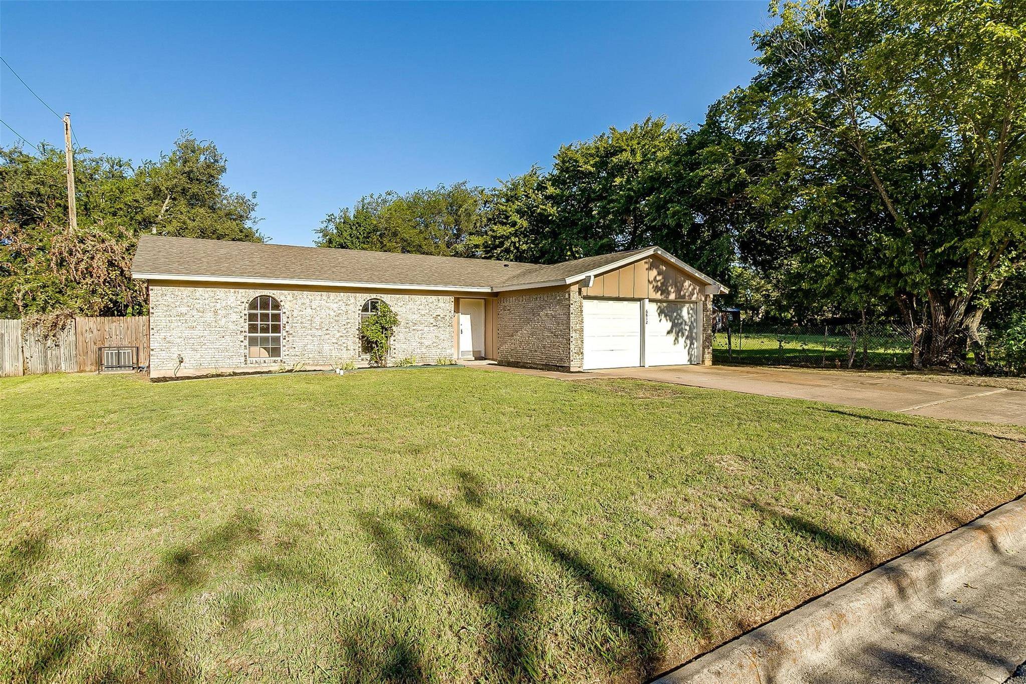 Forest Hill, TX 76140,6812 Alma Street