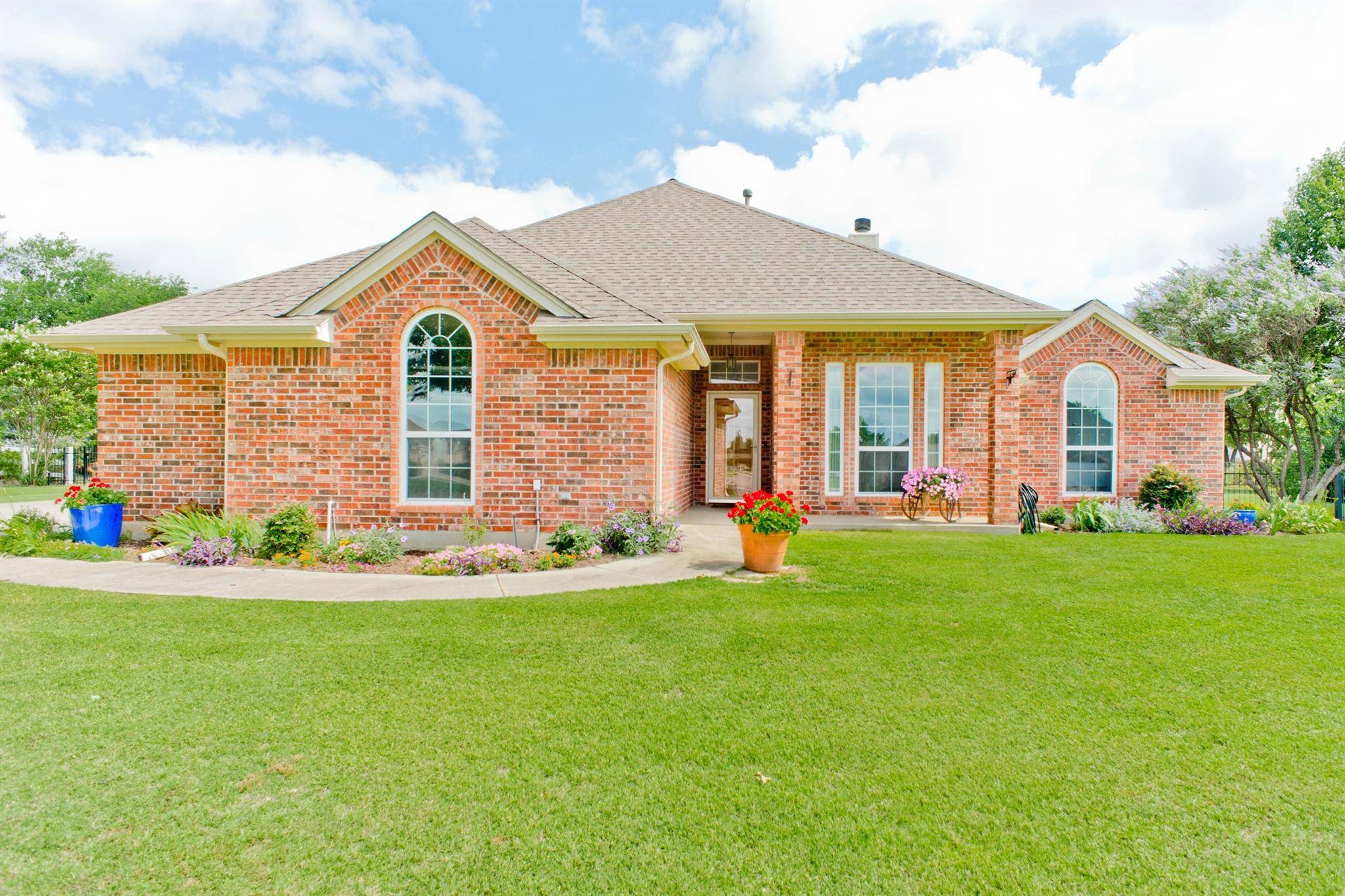 Haslet, TX 76052,1833 Meadow Springs Drive