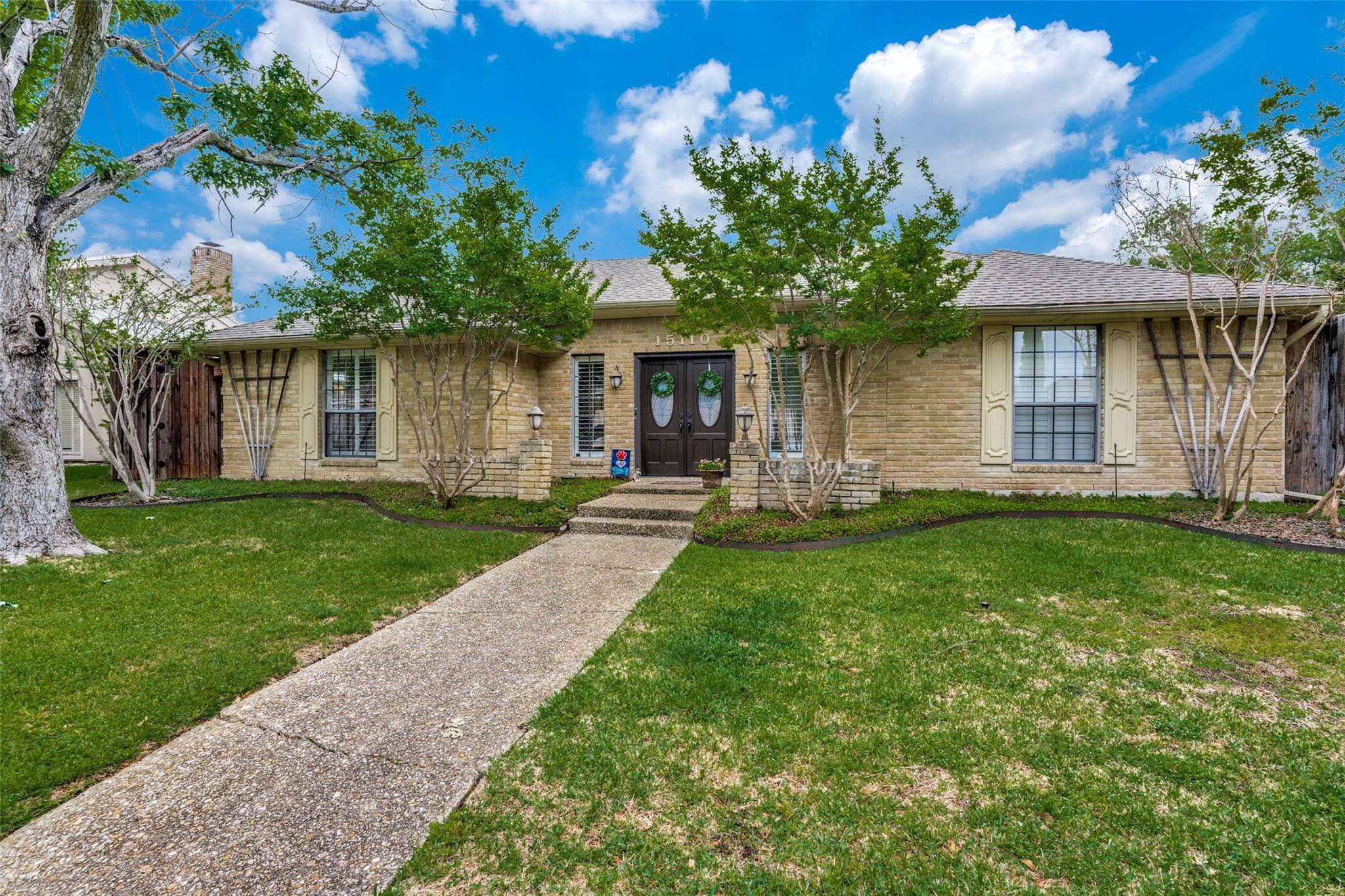 Dallas, TX 75248,15110 Leafy Lane