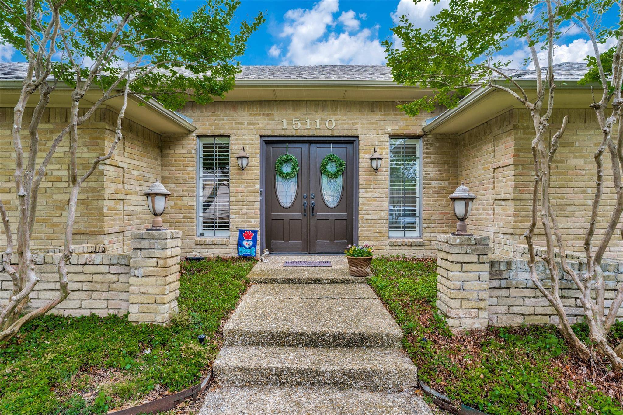 Dallas, TX 75248,15110 Leafy Lane