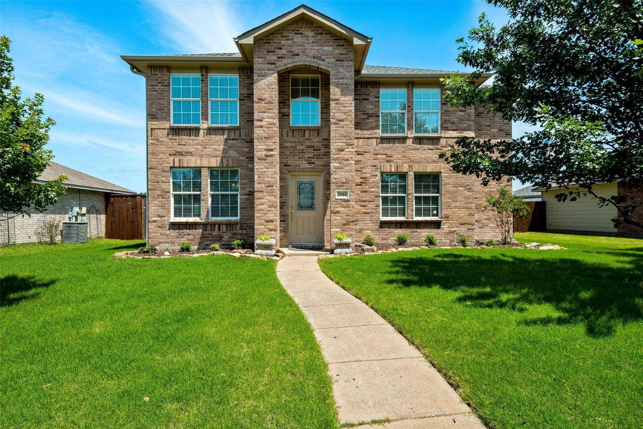 Wylie, TX 75098,2814 Meadow Bluff Drive