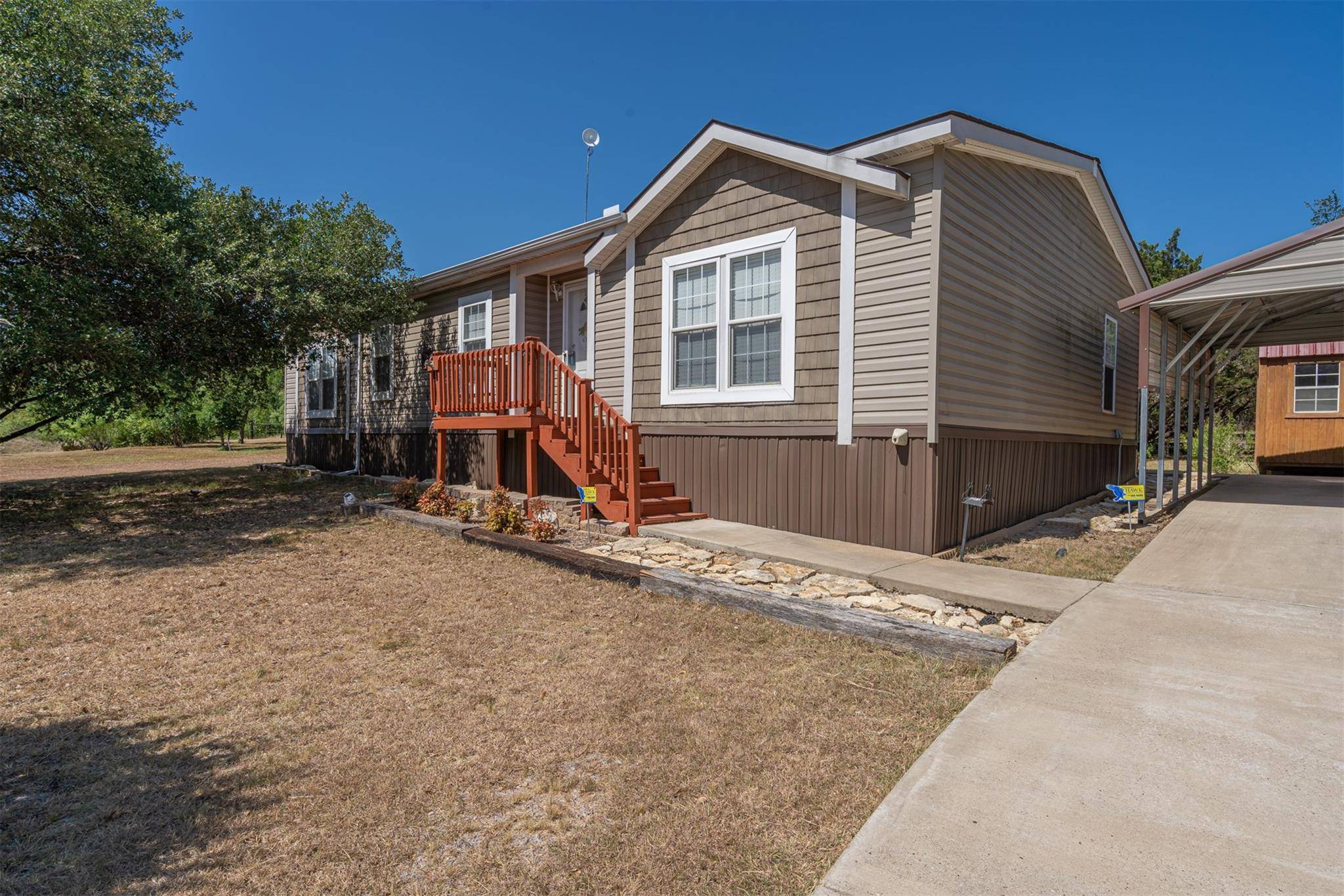 Granbury, TX 76048,5808 N Lakeside Hills Court