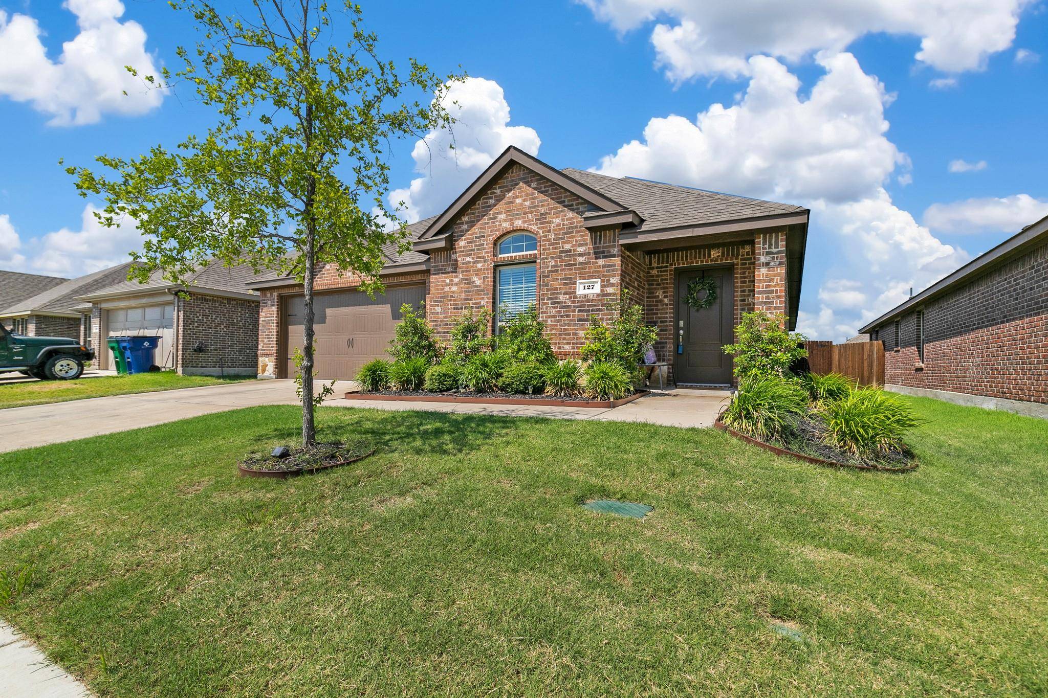 Waxahachie, TX 75165,127 Arborside Drive