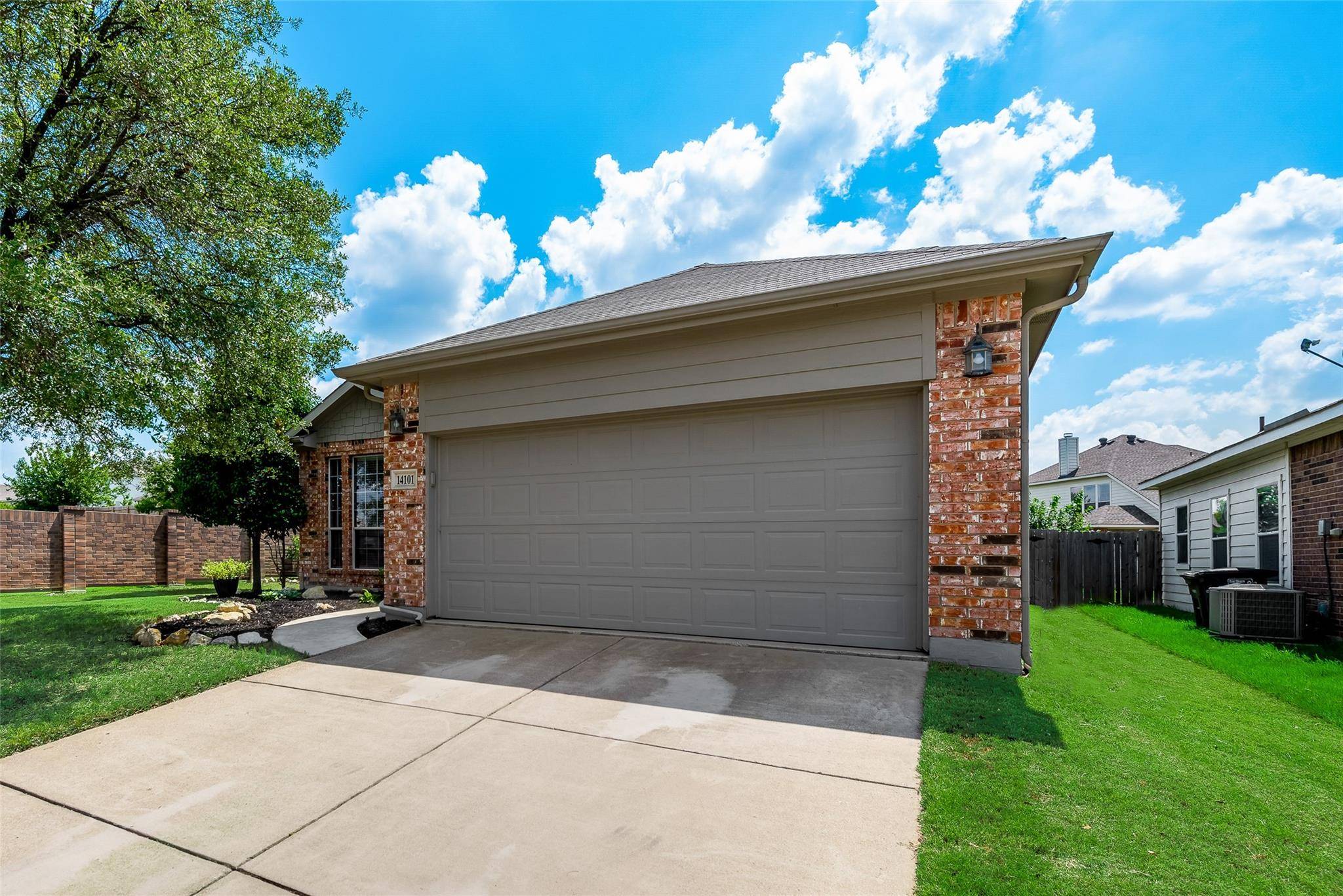 Fort Worth, TX 76052,14101 Silkwood Drive