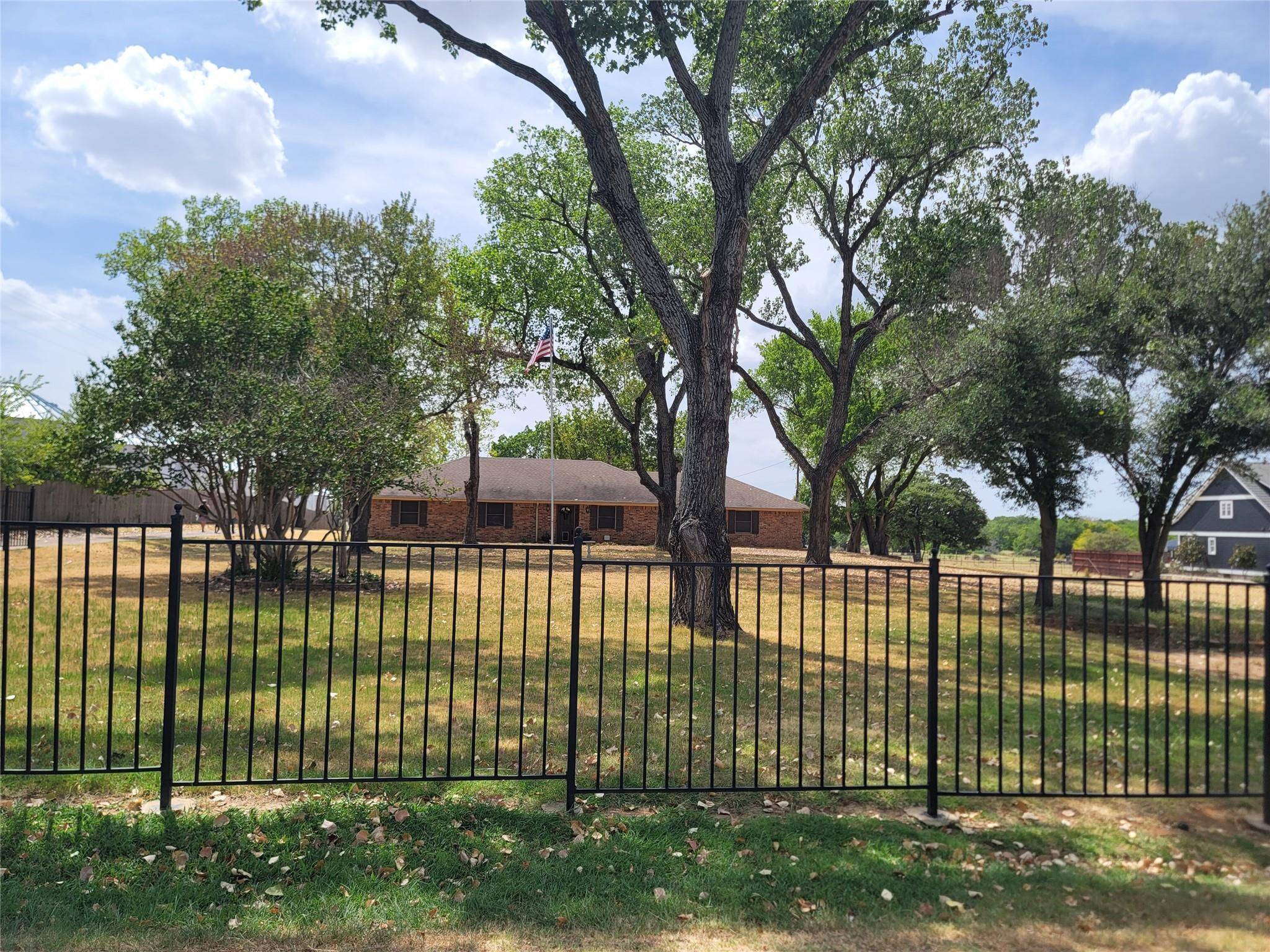 Burleson, TX 76028,2508 County Road 602