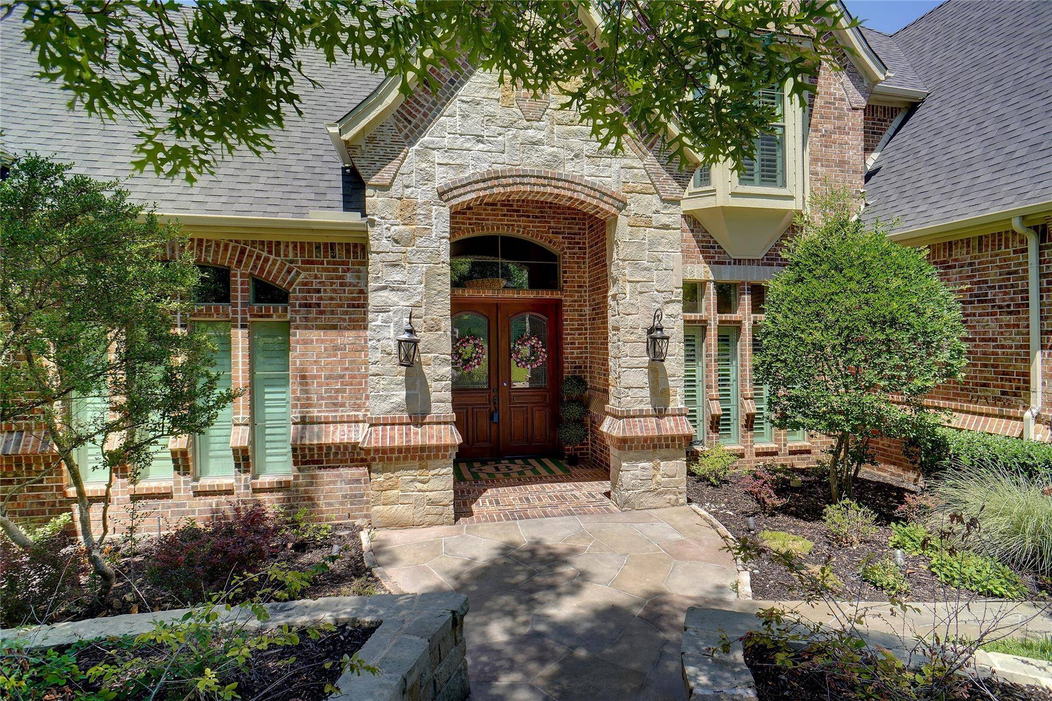 Southlake, TX 76092,500 Round Hollow Lane