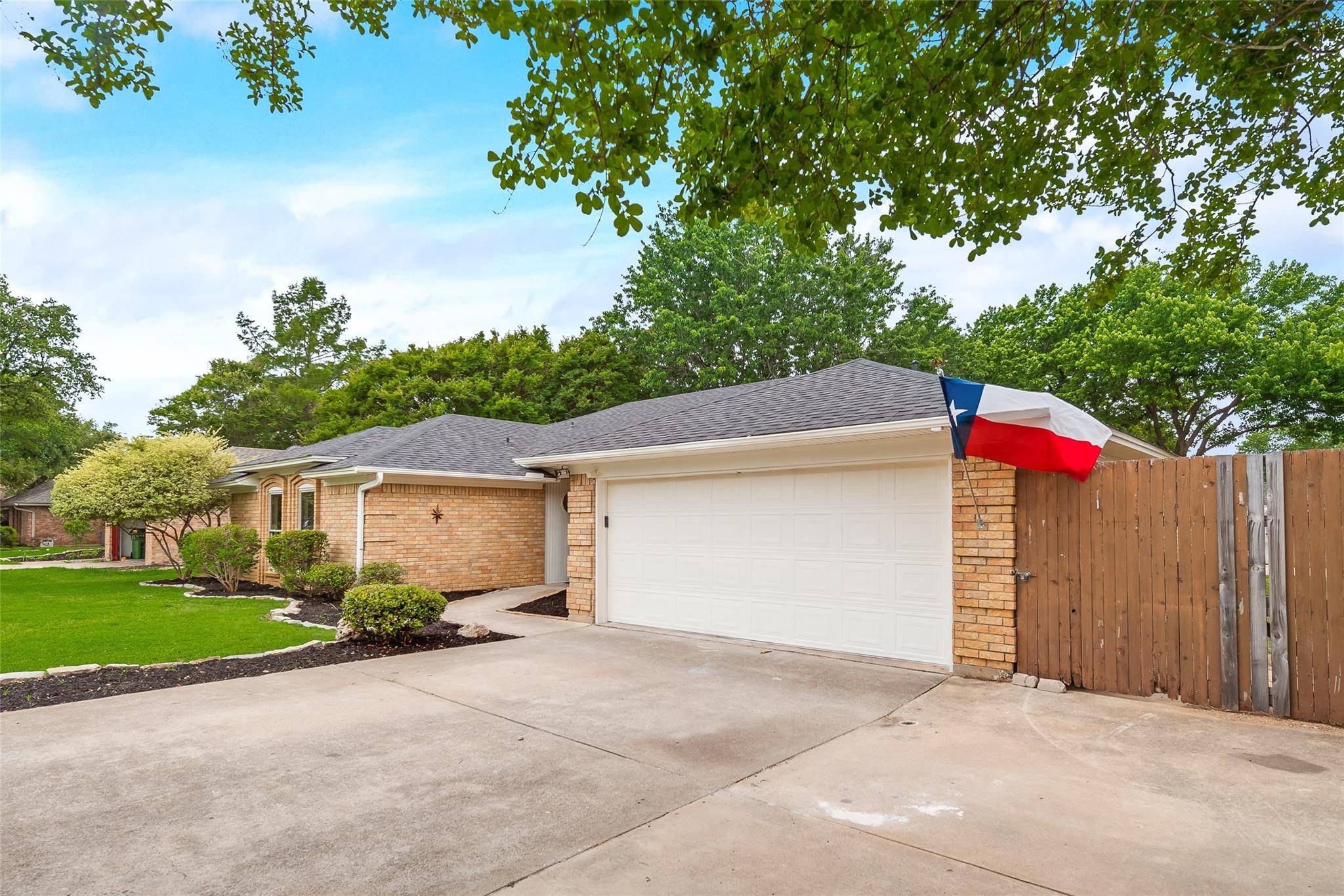 Bedford, TX 76021,3709 Wheaton Drive