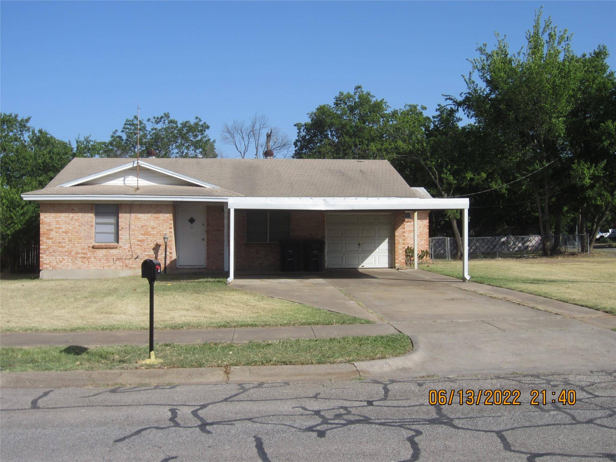 Cleburne, TX 76033,1408 Phillips Street