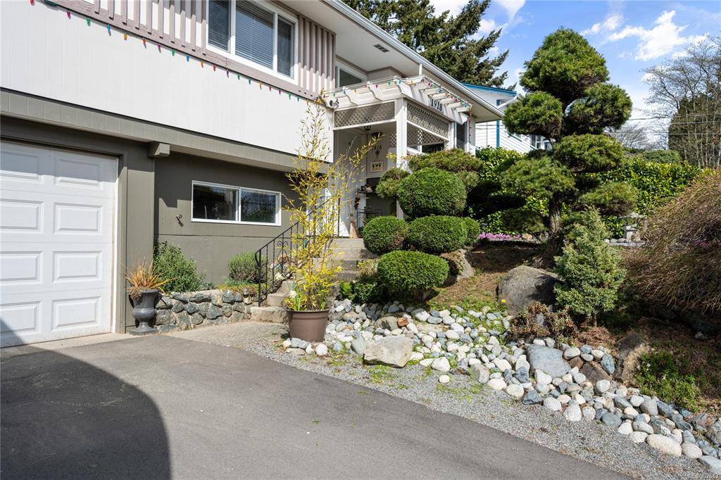 Nanaimo, BC V9S 2M7,1918 Meredith Rd