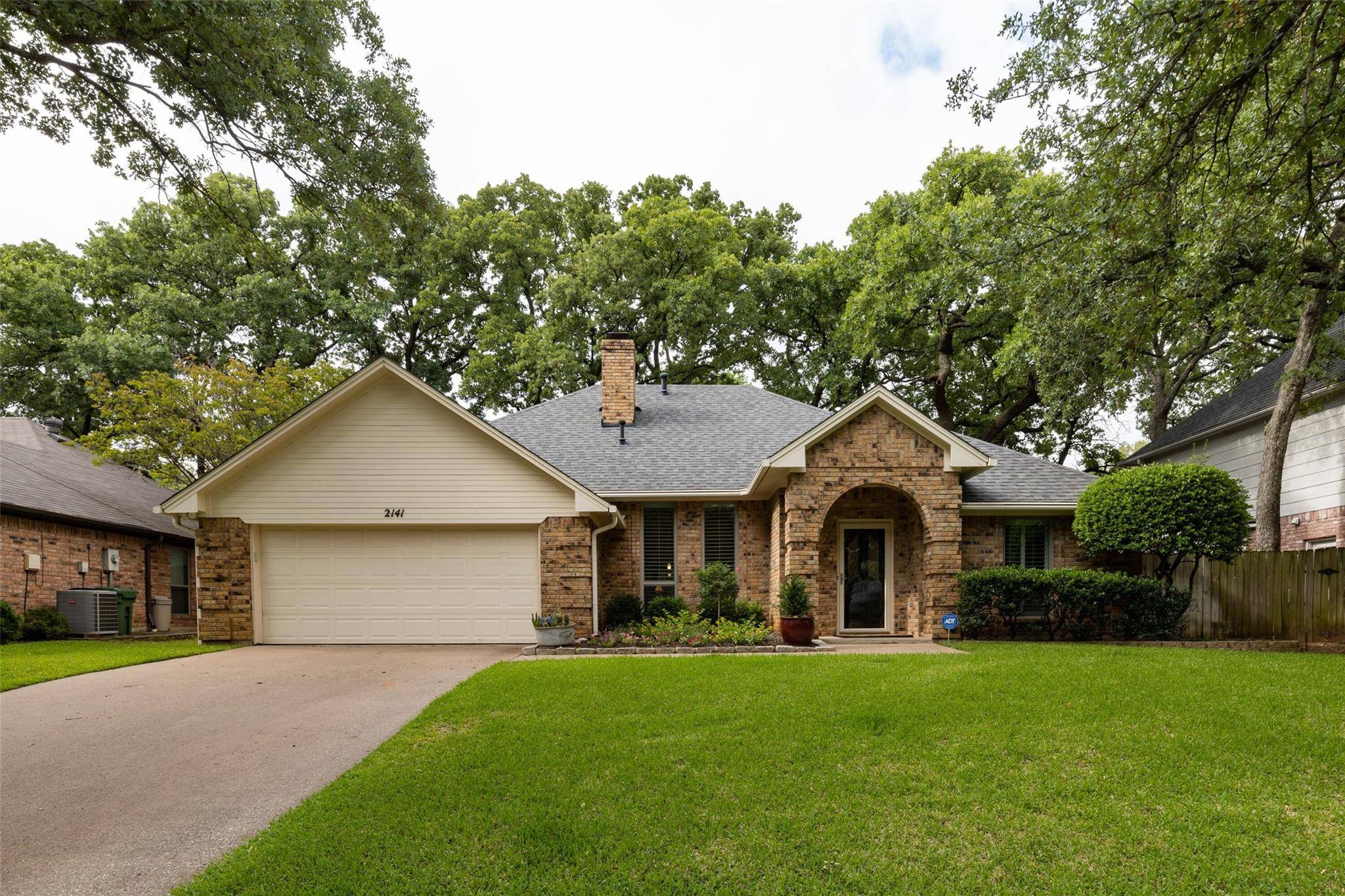 Grapevine, TX 76051,2141 S Winding Creek