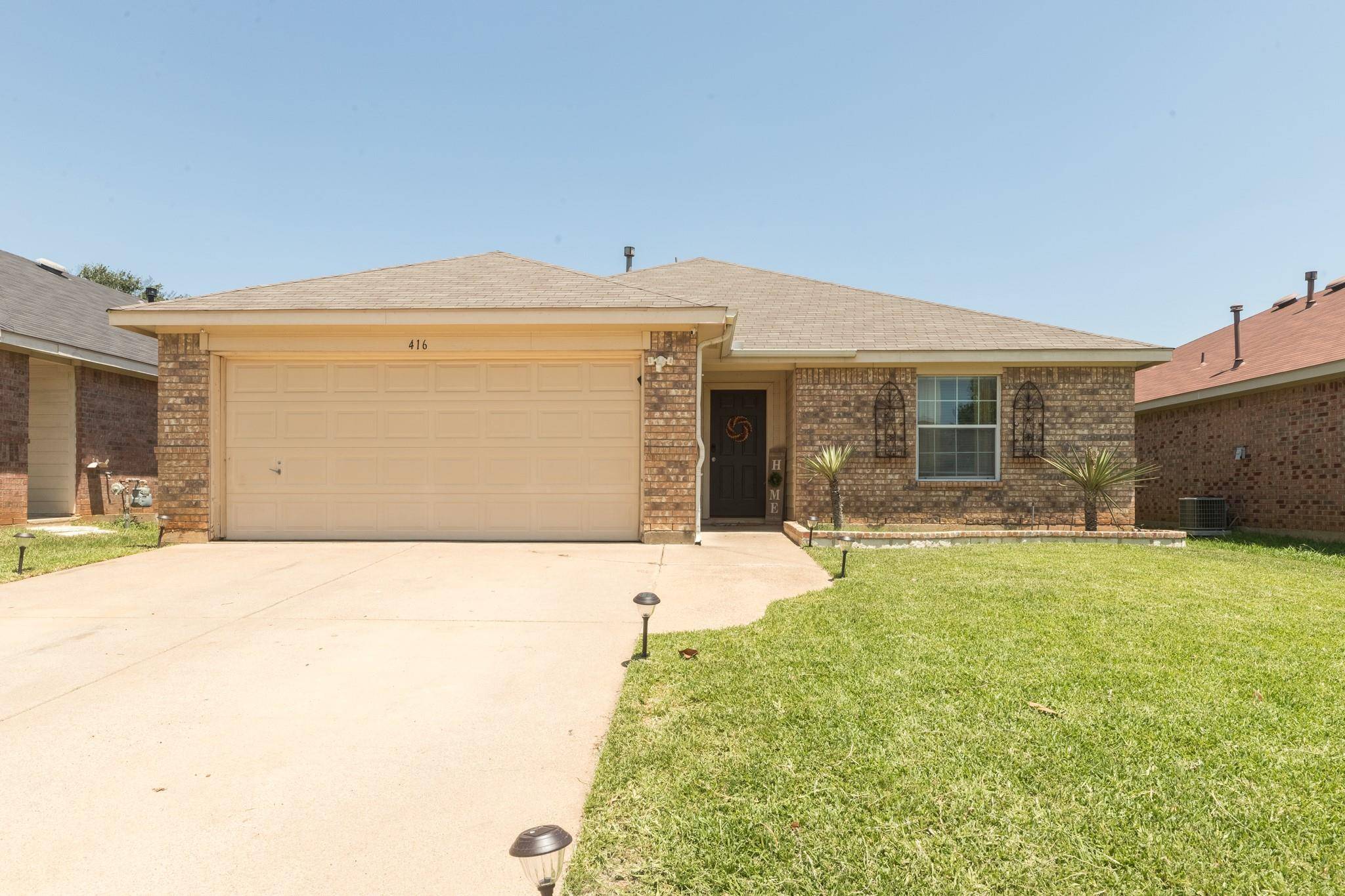 Fort Worth, TX 76140,416 Pineview Lane