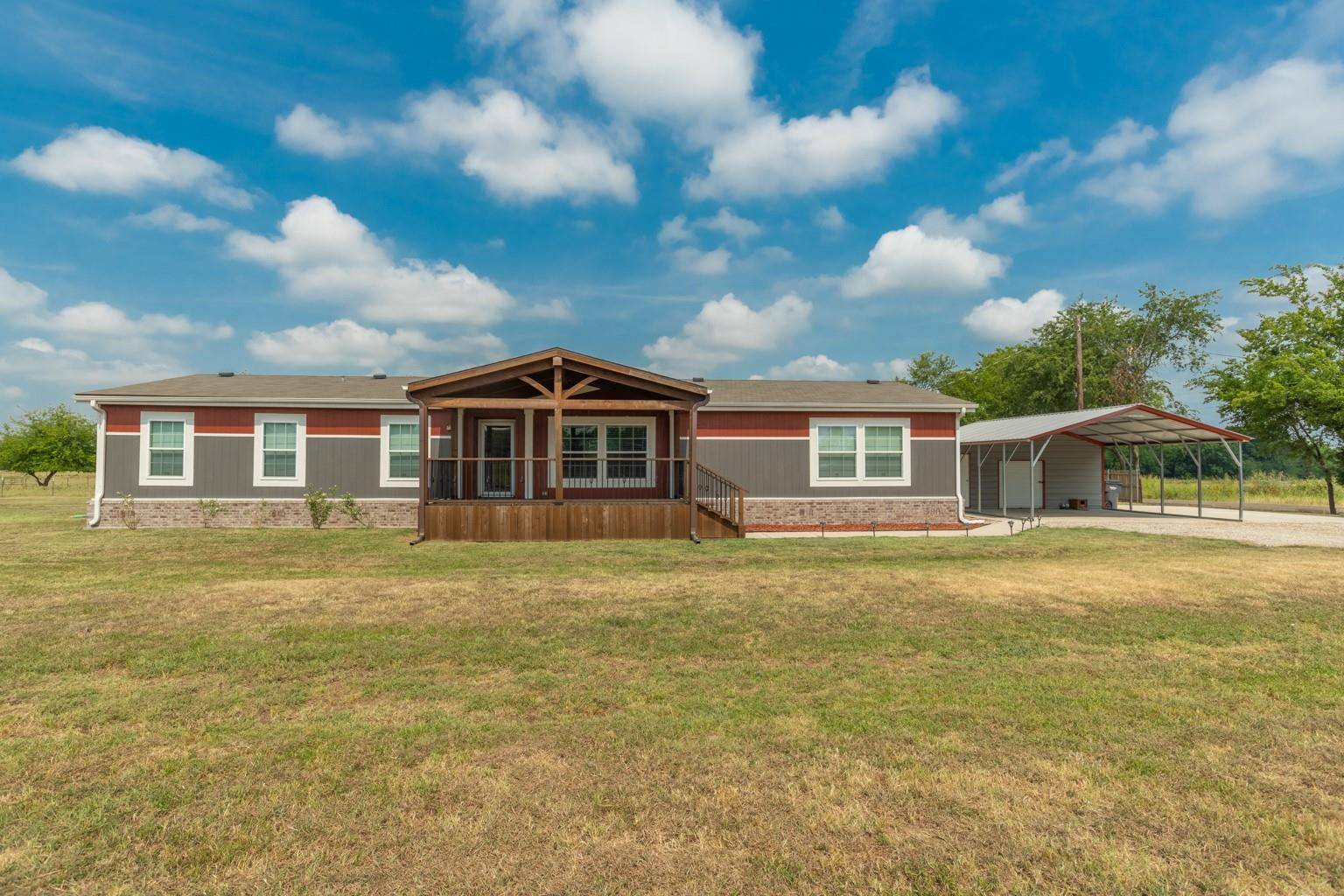 Brashear, TX 75420,3242 County Road 1112