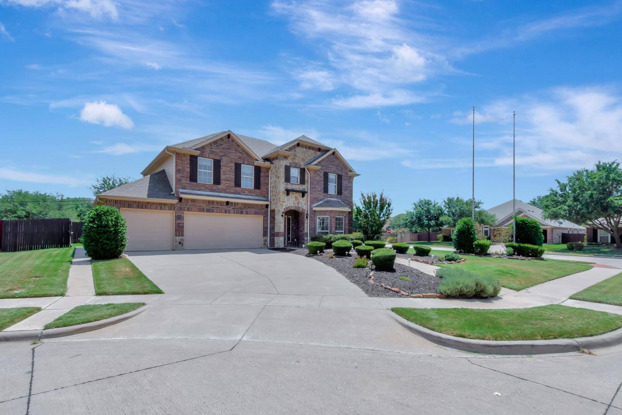 Grand Prairie, TX 75052,2824 Heather Court